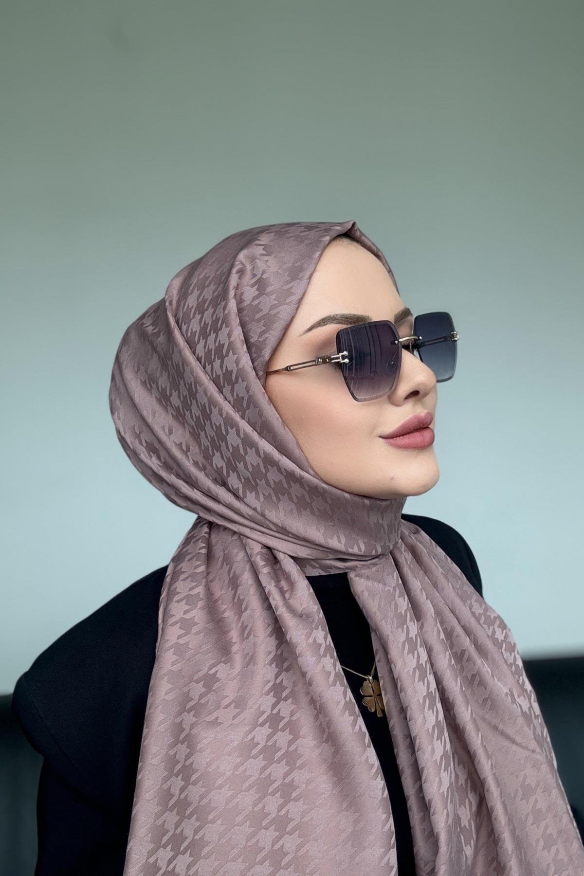 Minimal Kazayağı İpeksi Jakar Şal Vizon