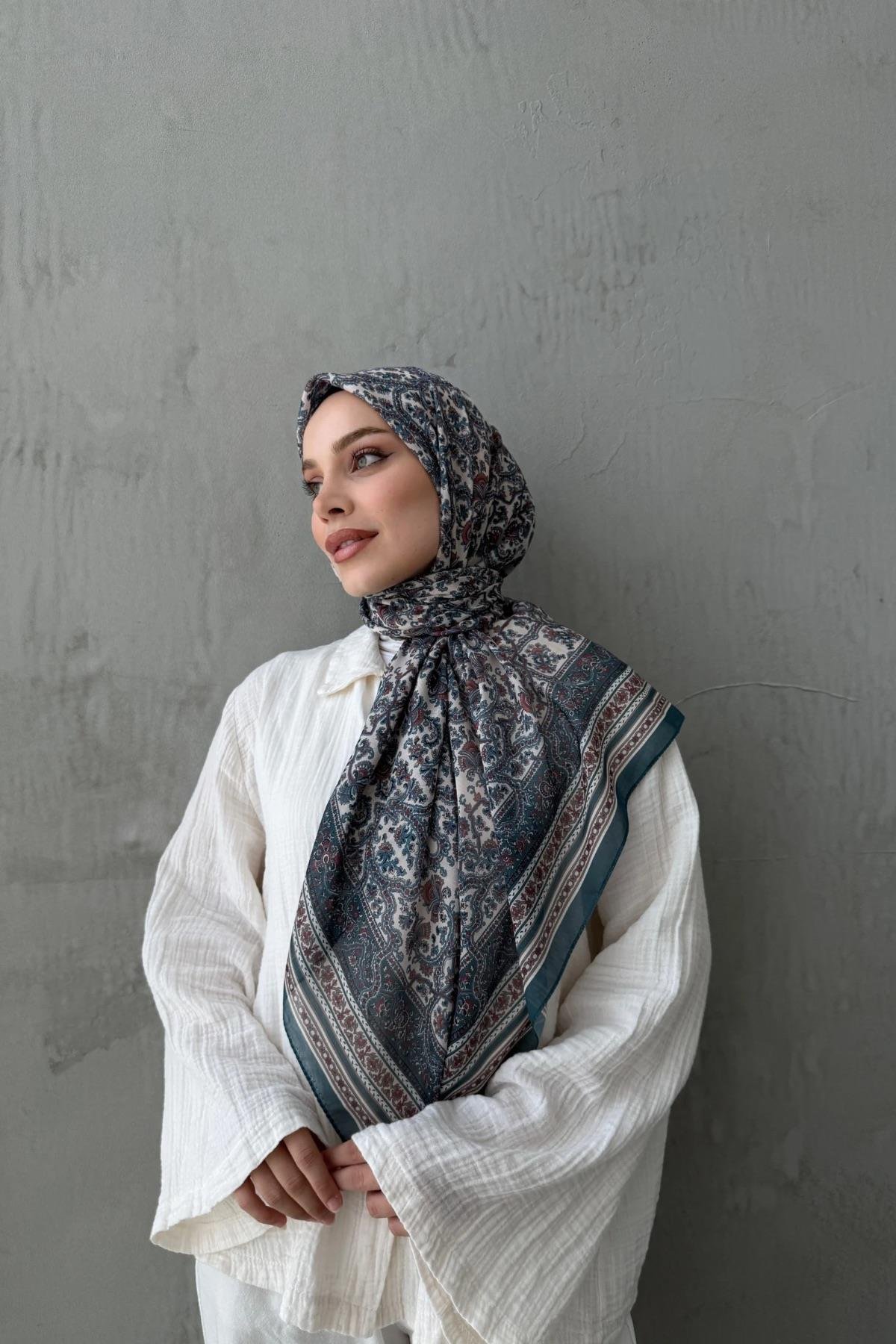 Petrol Mahi Bohem Modal İpek Şaleşarp