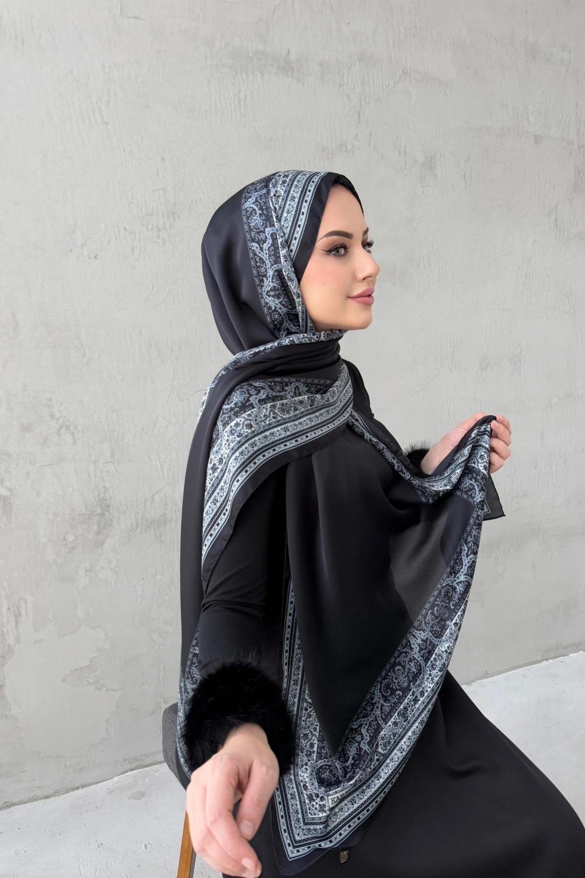 Siyah Bohem Kumlu İpek Şal 