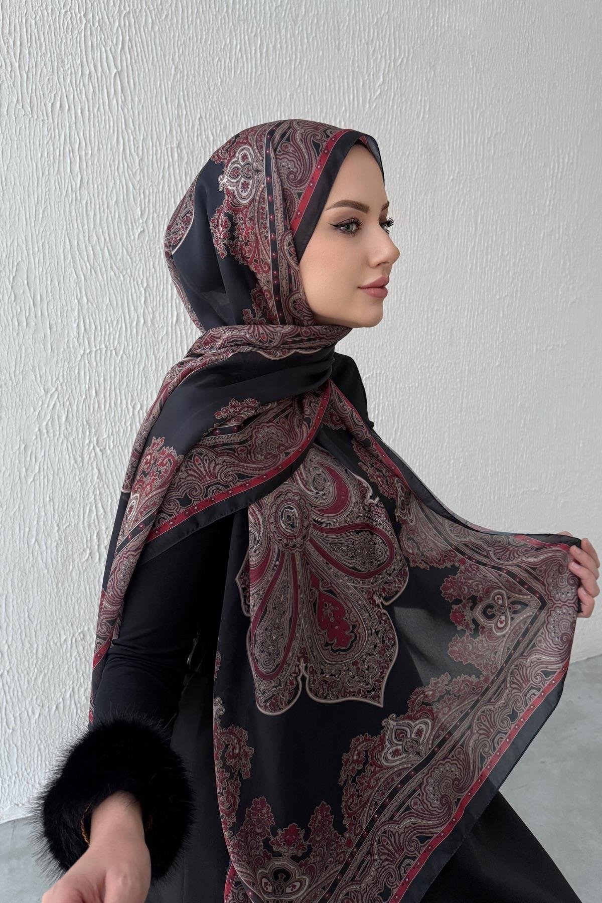 Siyah & Bordo Hüma Otantik Hint İpeği Şal