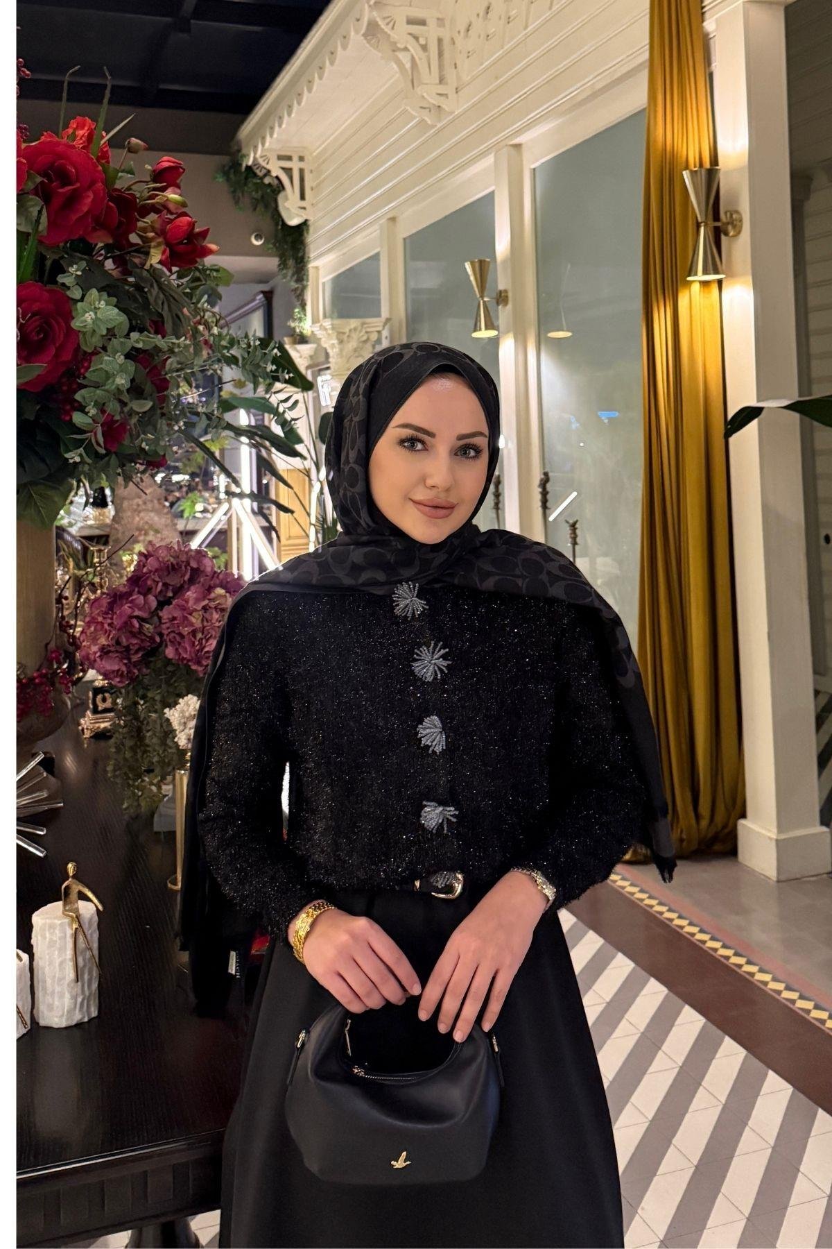 Siyah Yün İpek Coac