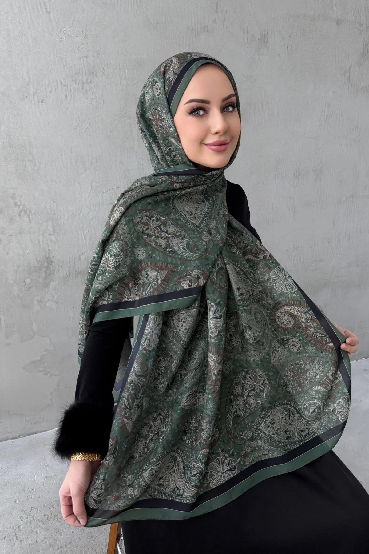 Yeşil Bukre Bohem Modal İpek Şal