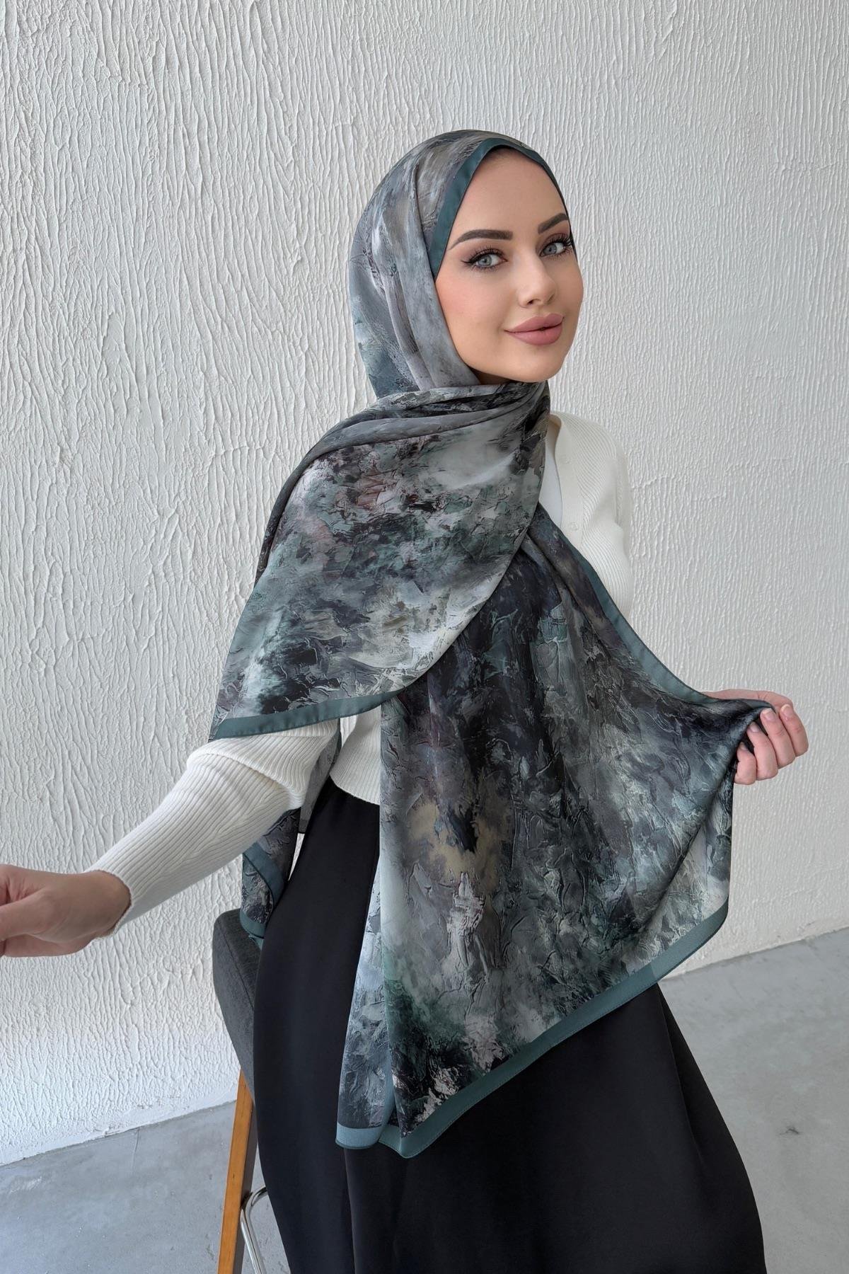 Yeşil Larina Kumlu İpek Şal 