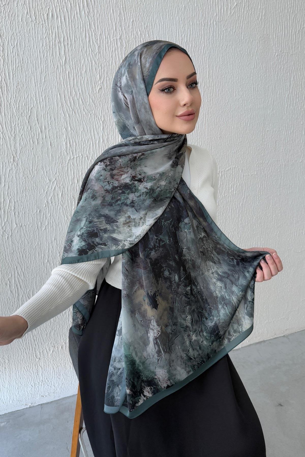 Yeşil Larina Kumlu İpek Şal 