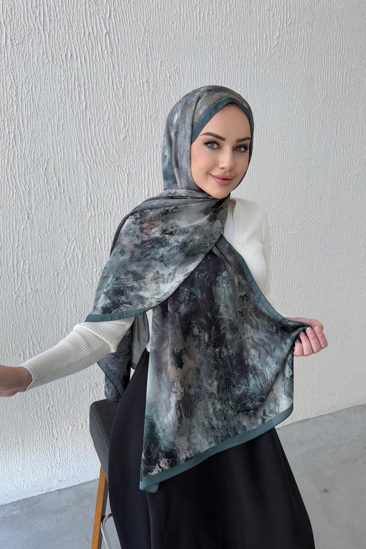 Yeşil Larina Kumlu İpek Şal 