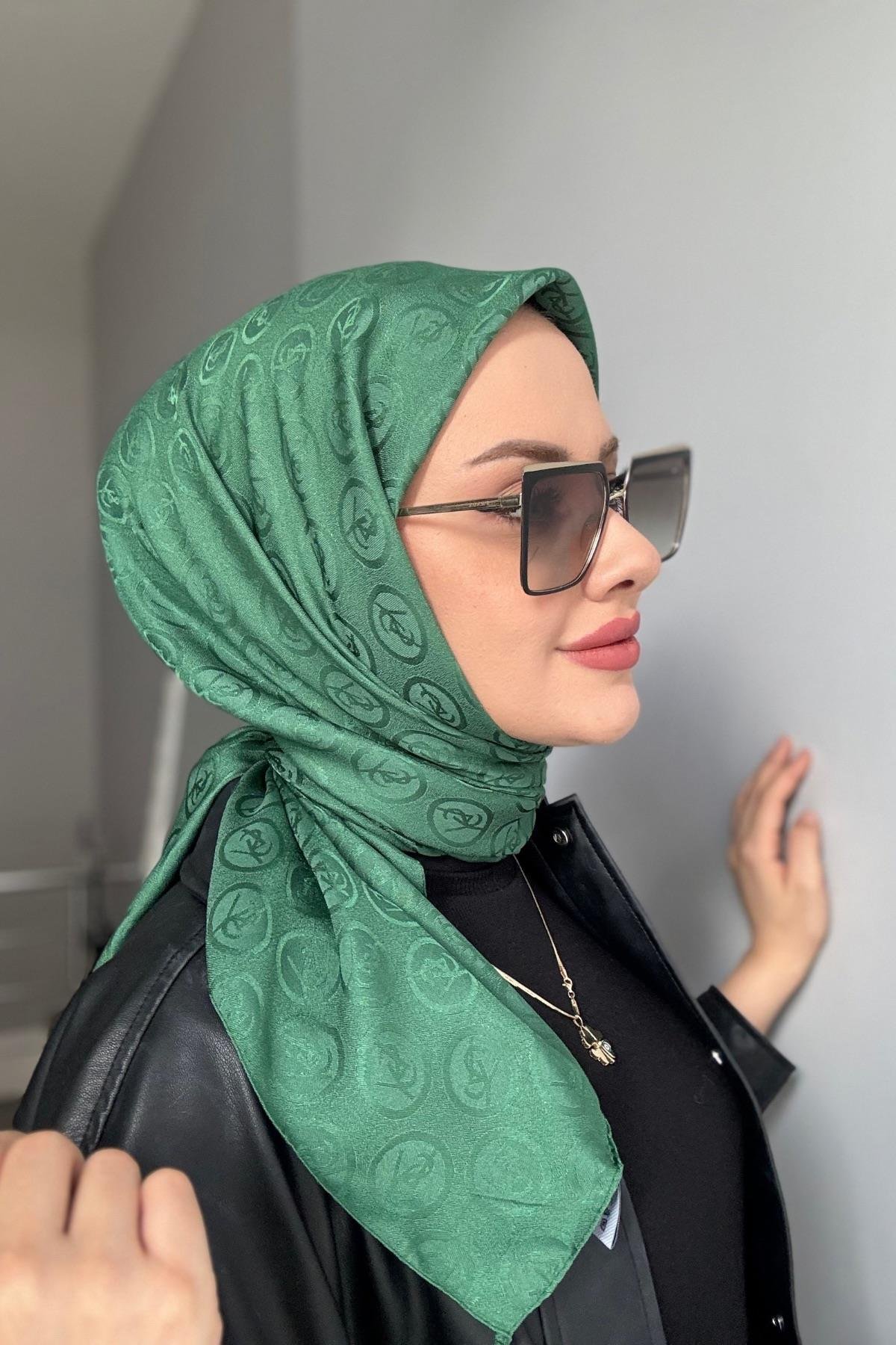 Ysl İpeksi Jakar Eşarp Zümrüt