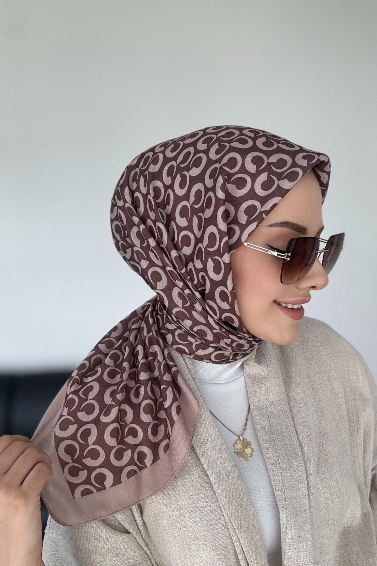 Zarif Desen Dijital Soft Eşarp Kahverengi