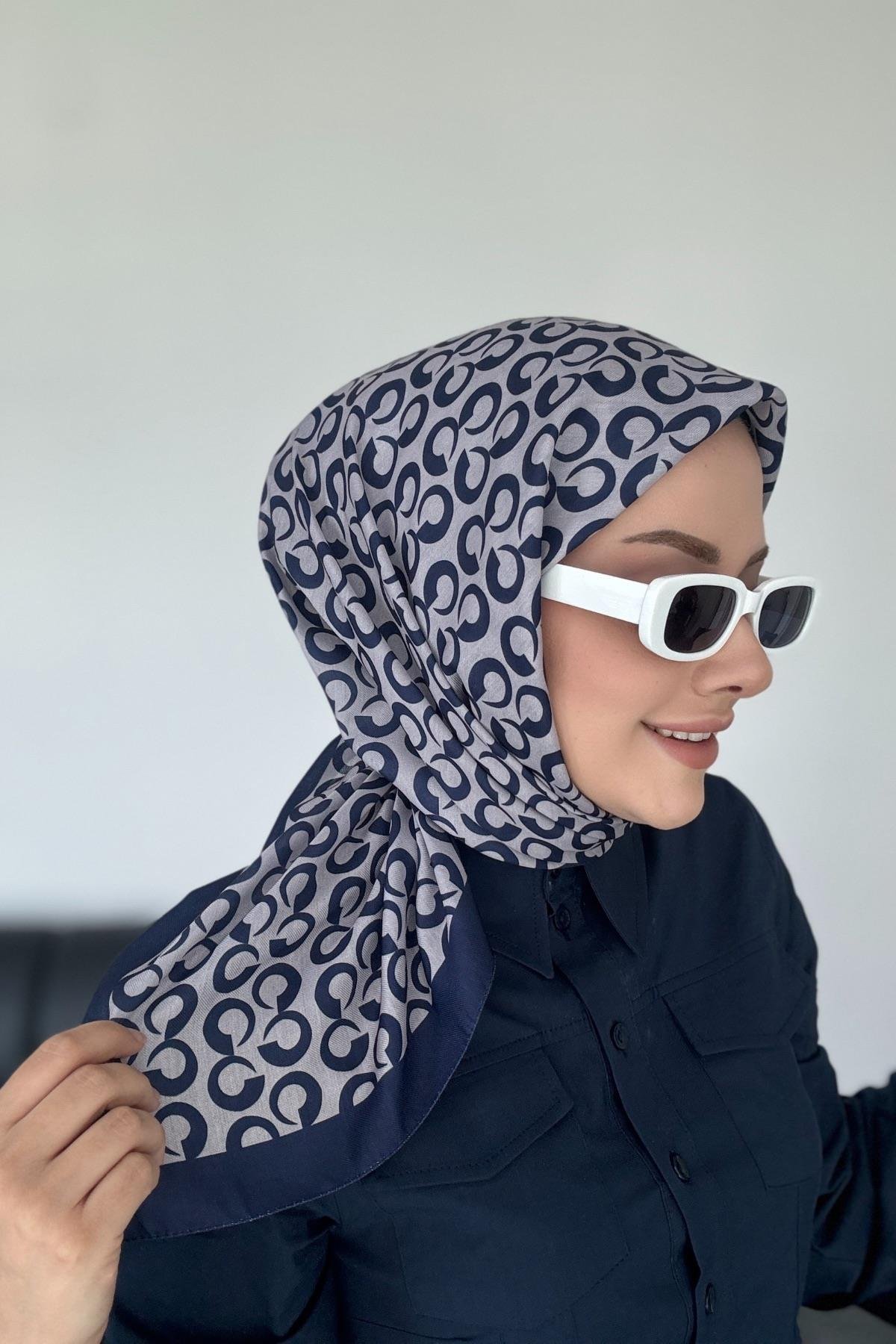 Zarif Desen Dijital Soft Eşarp Lacivert