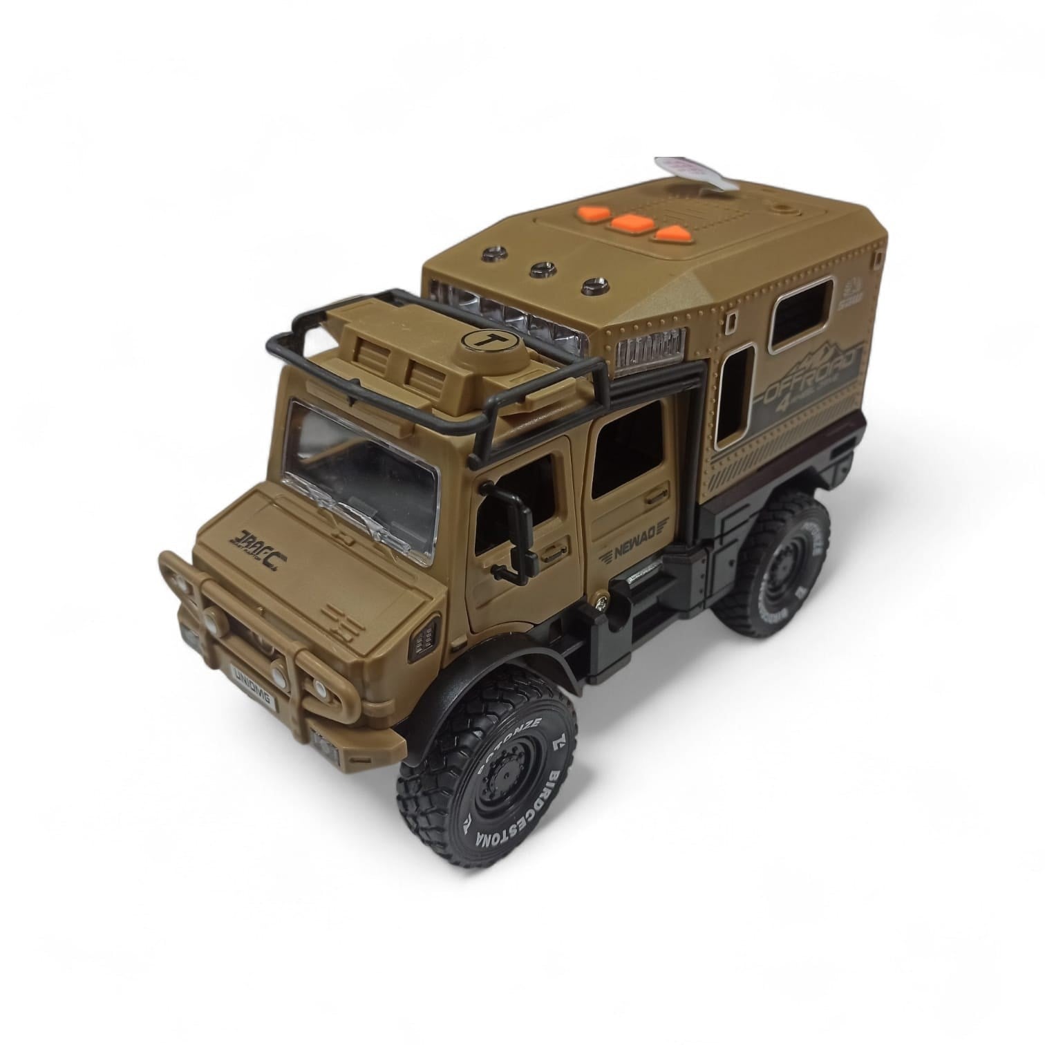 Vardem Sürtmeli Işıklı Müzikli Lüks Arazi Aracı 18CM