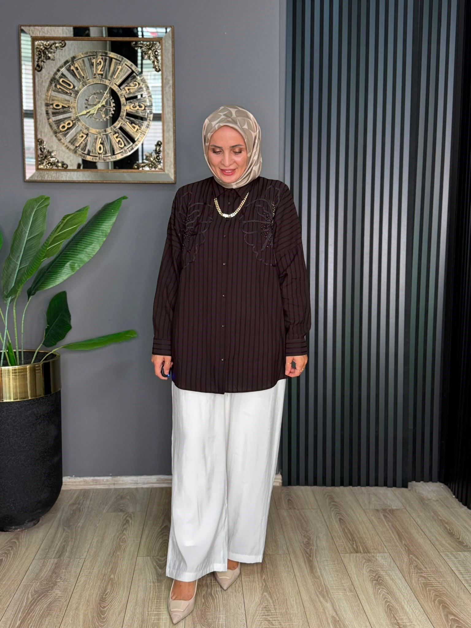 0304 FLORA GÖMLEK KAHVERENGİ