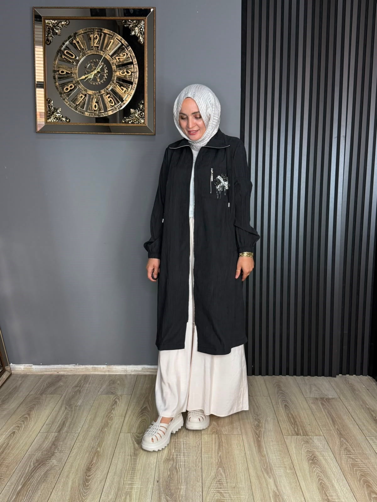 19278 TAŞ DETAY KAP SİYAH 