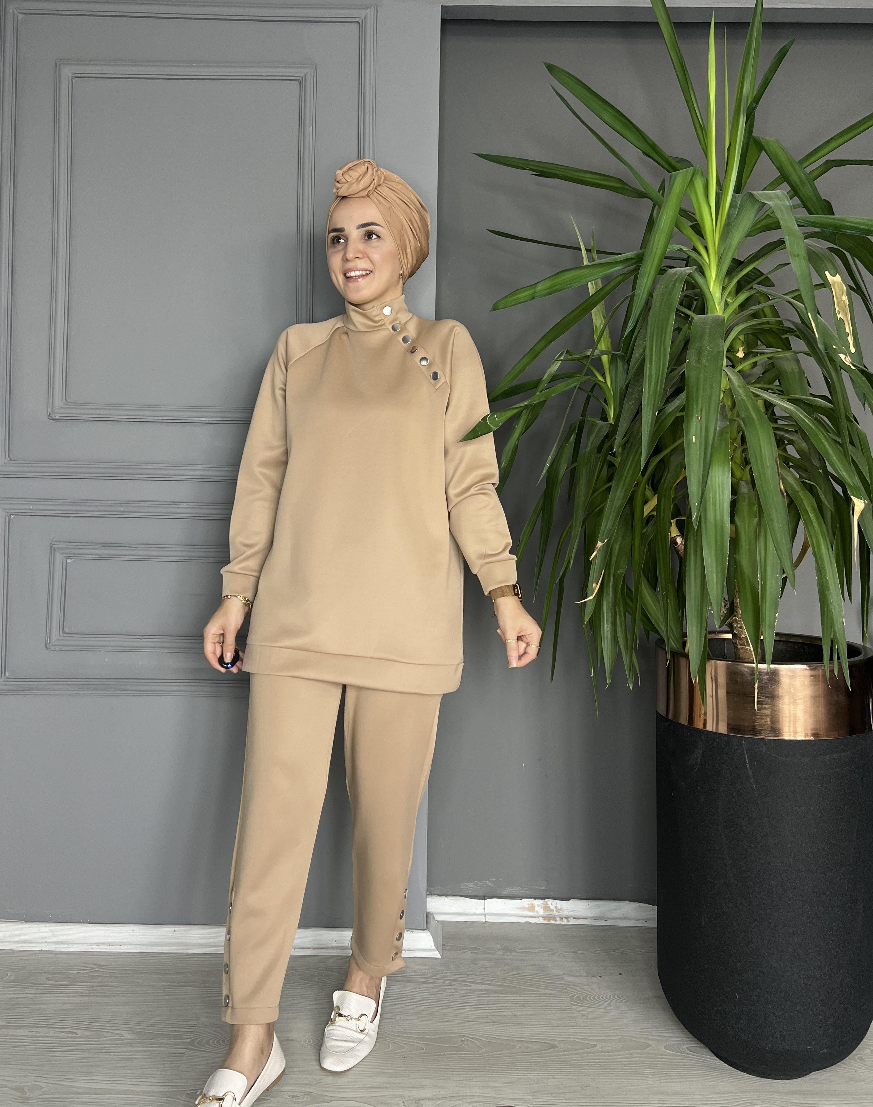 22166  YAKA DETAYI ÇITÇITLI  TAKIM CAMEL S-M 