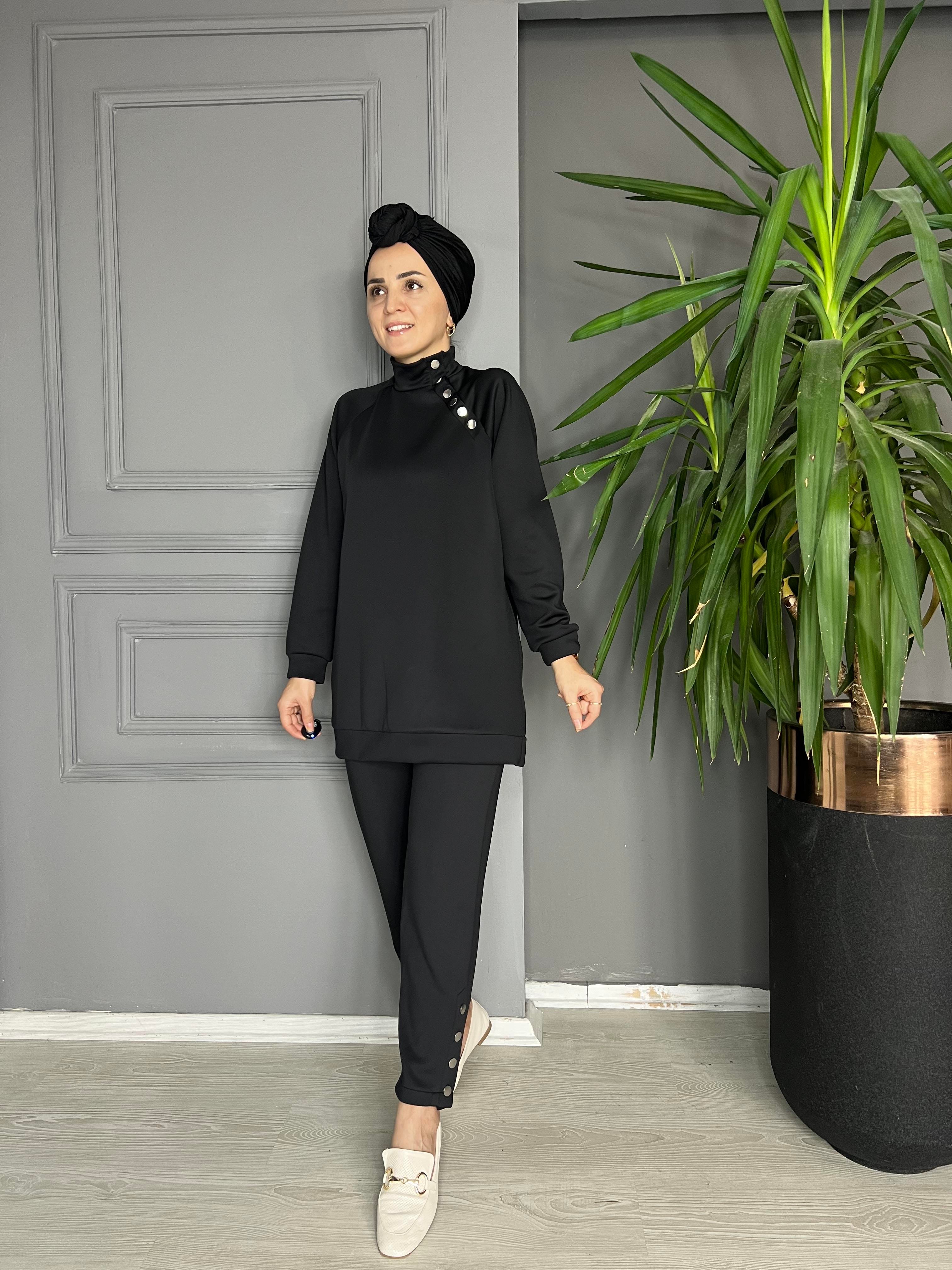 22166  YAKA DETAYI ÇITÇITLI TAKIM SİYAH L-XL