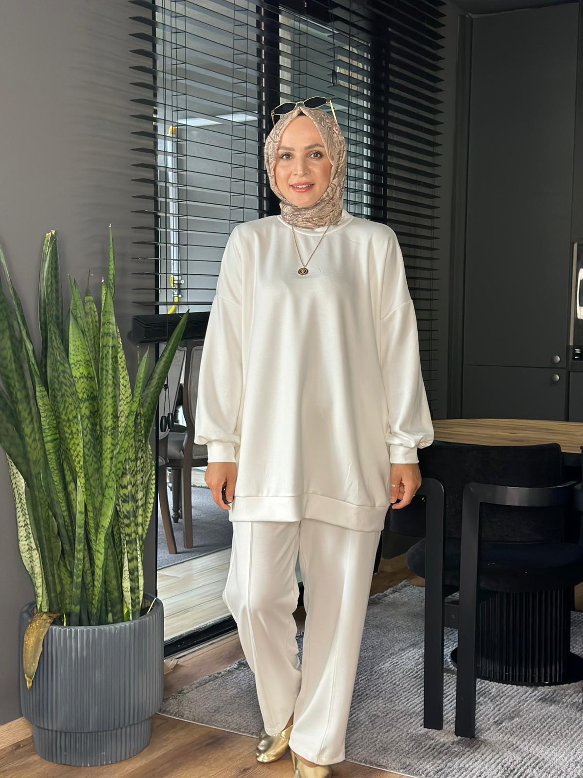 22602 RAHAT İKİ İPLİK TAKIM BEYAZ