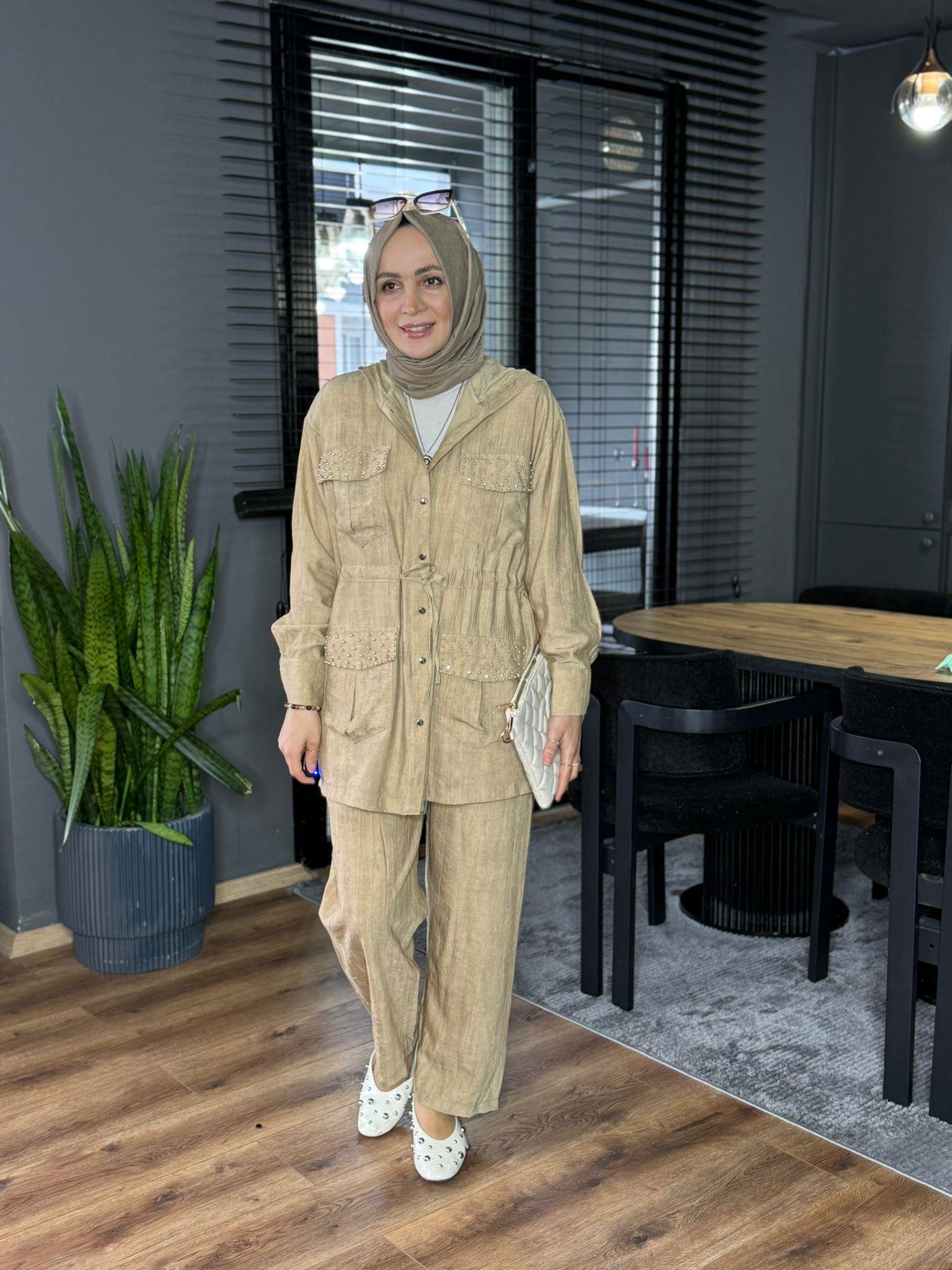22686 BÜRÜMCÜK KUMAŞ BONCUKLU TAKIM VİZON 