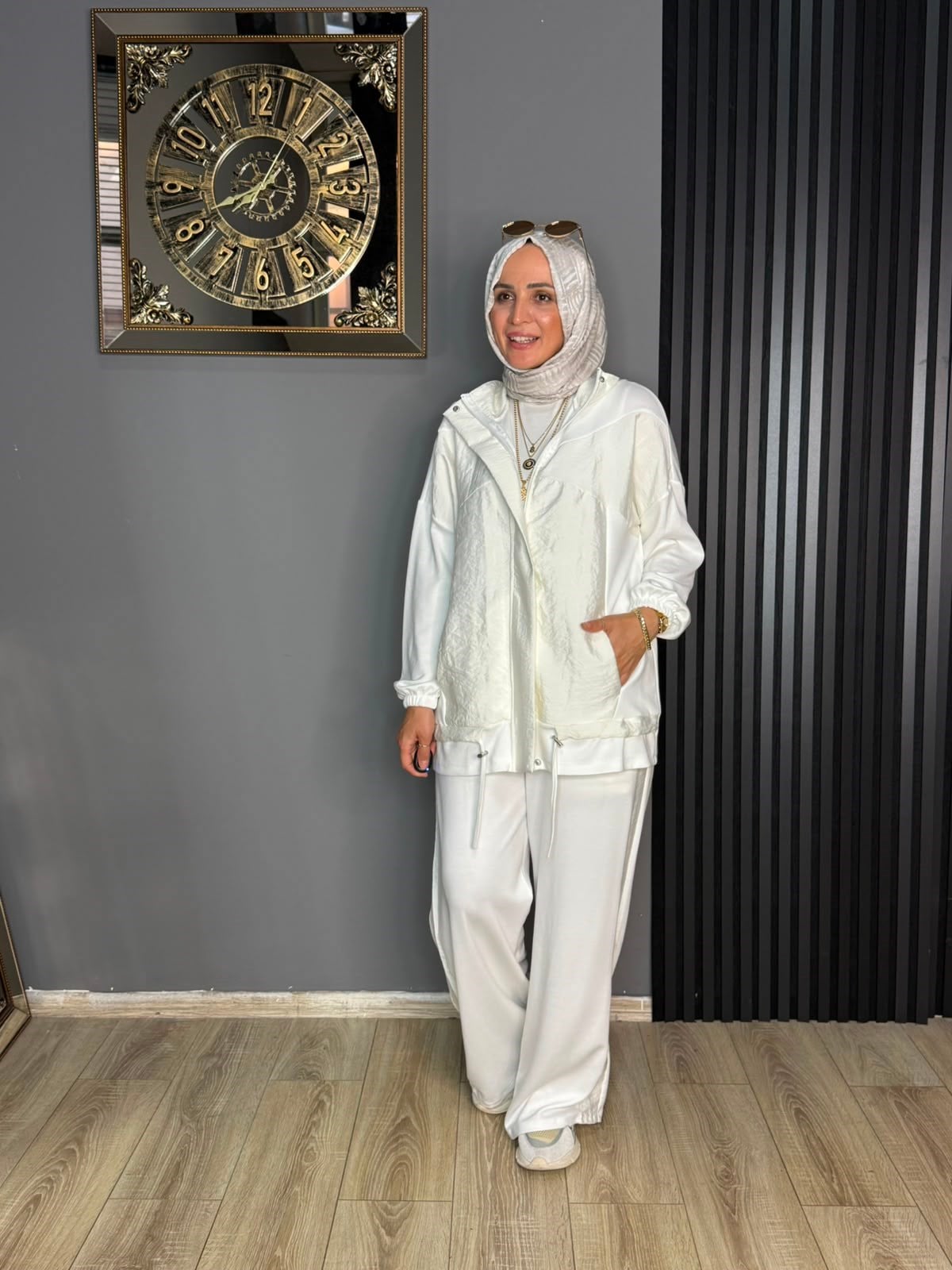 22850 ŞAKAYIK TAKIM BEYAZ 