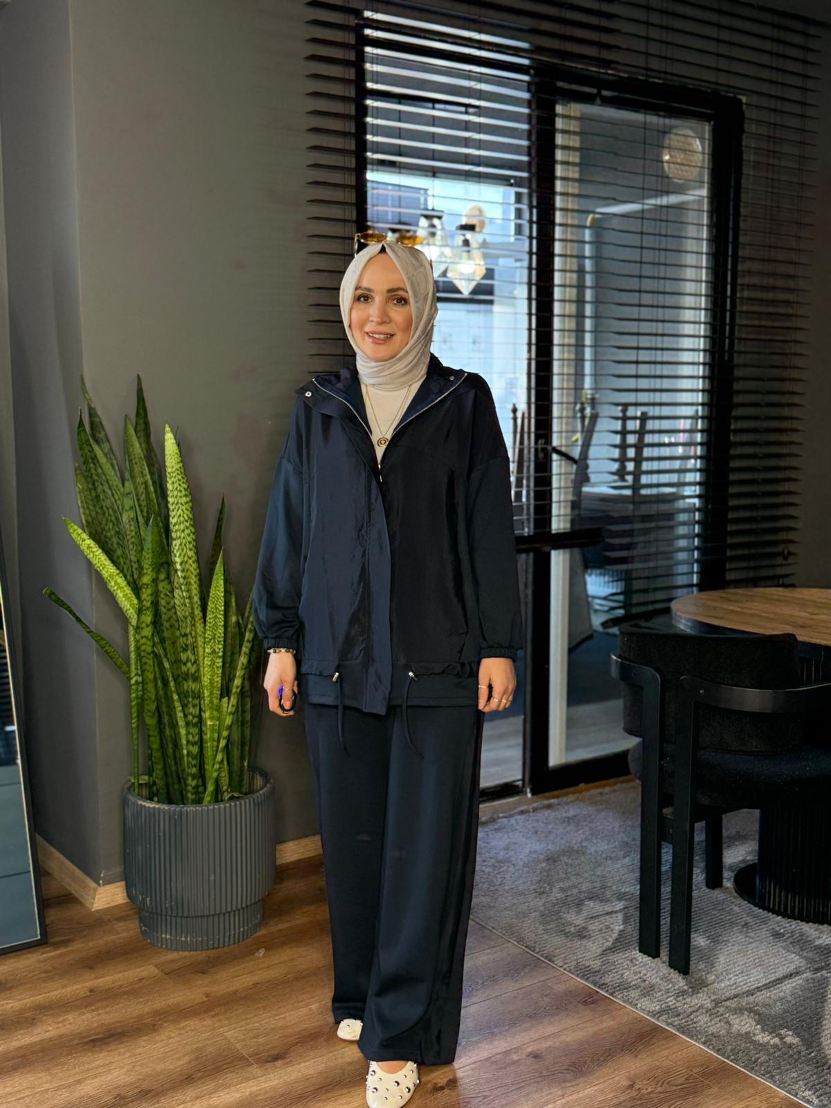 22850 ŞAKAYIK TAKIM LACİVERT 