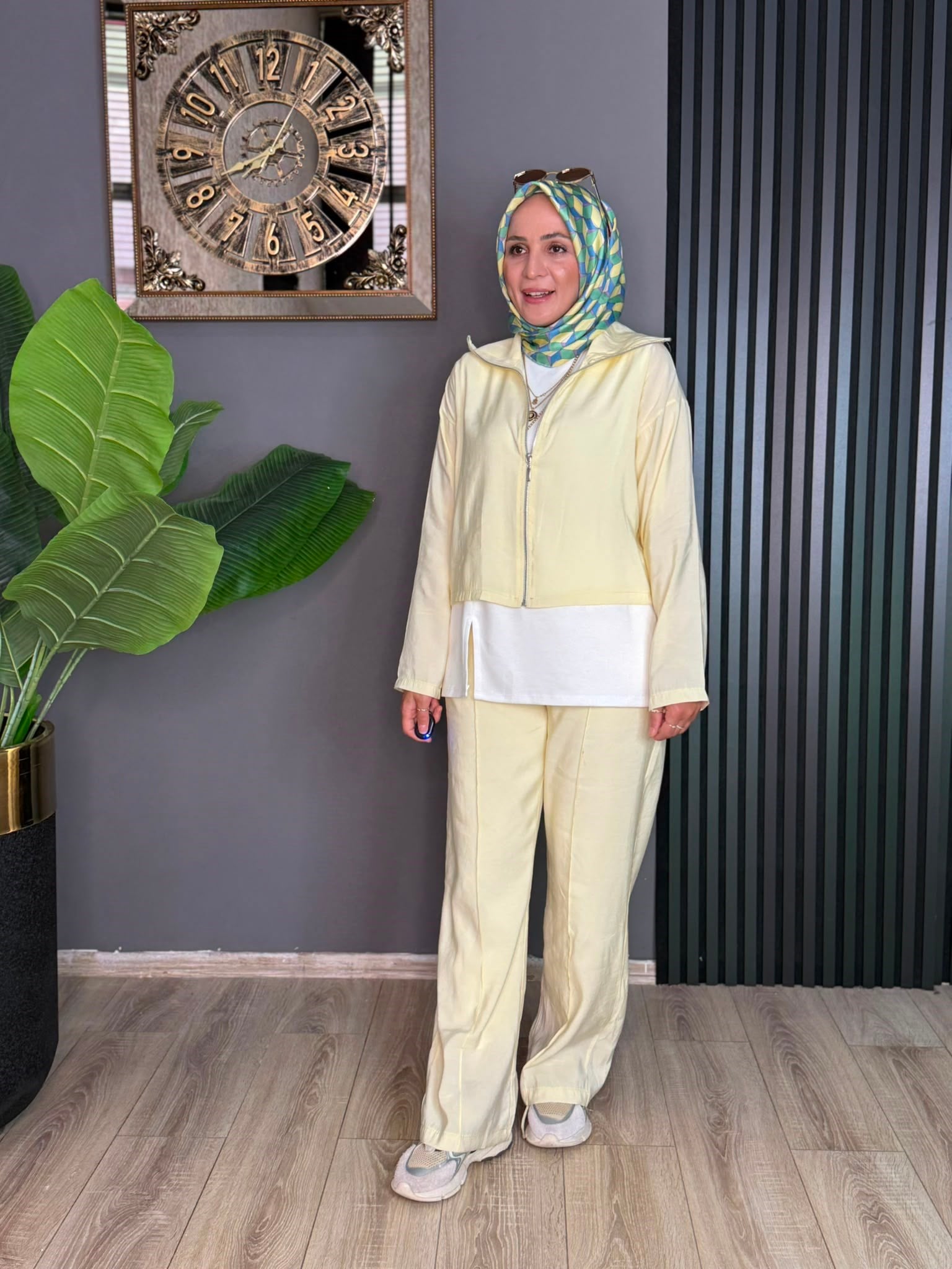 22881 VANİLYA ÜÇLÜ TAKIM SARI