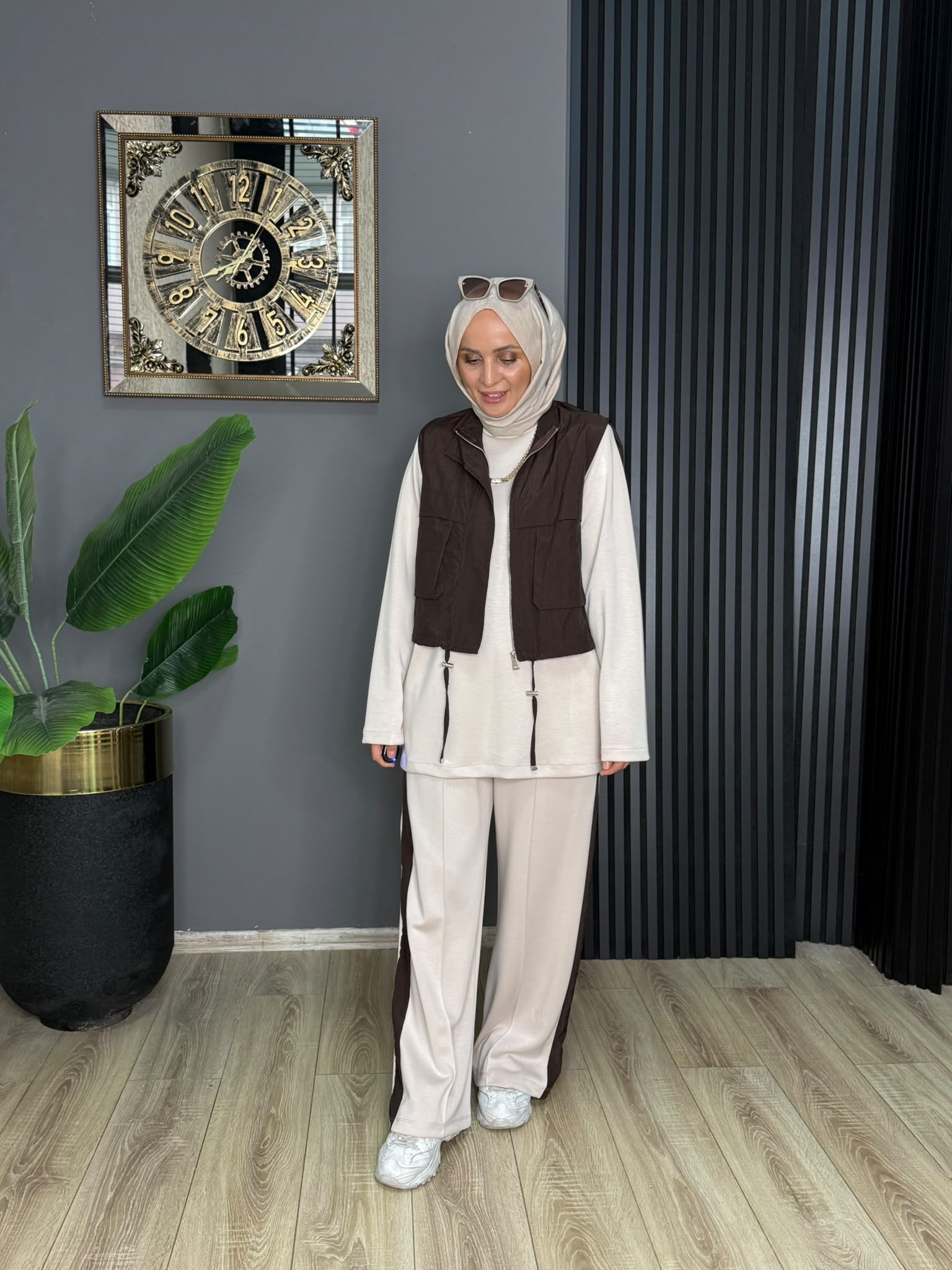 22924 YELEKLİ ÜÇLÜ TAKIM BEJ S-M 
