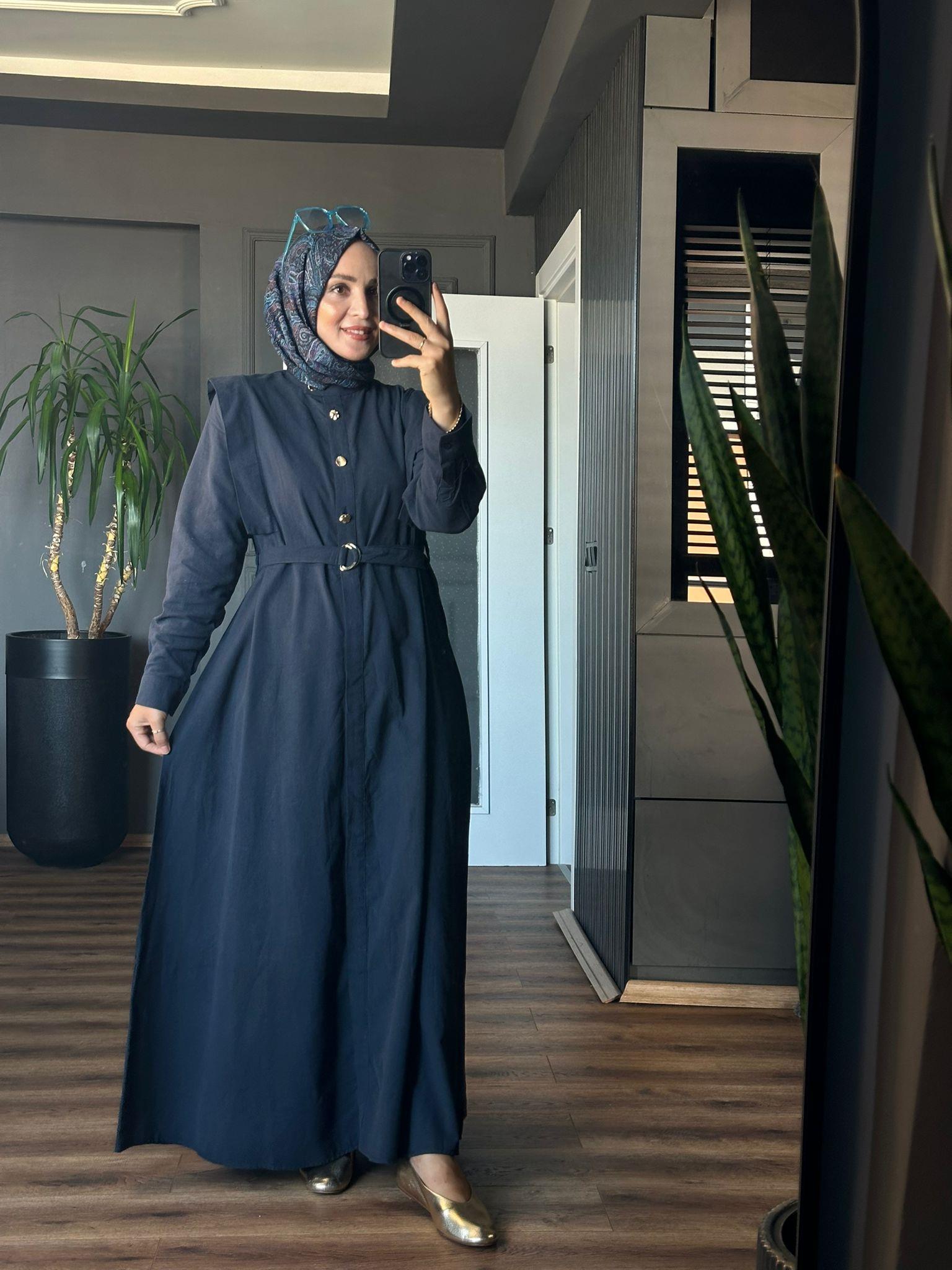 2502 KEMERLİ LACİVERT ELBİSE