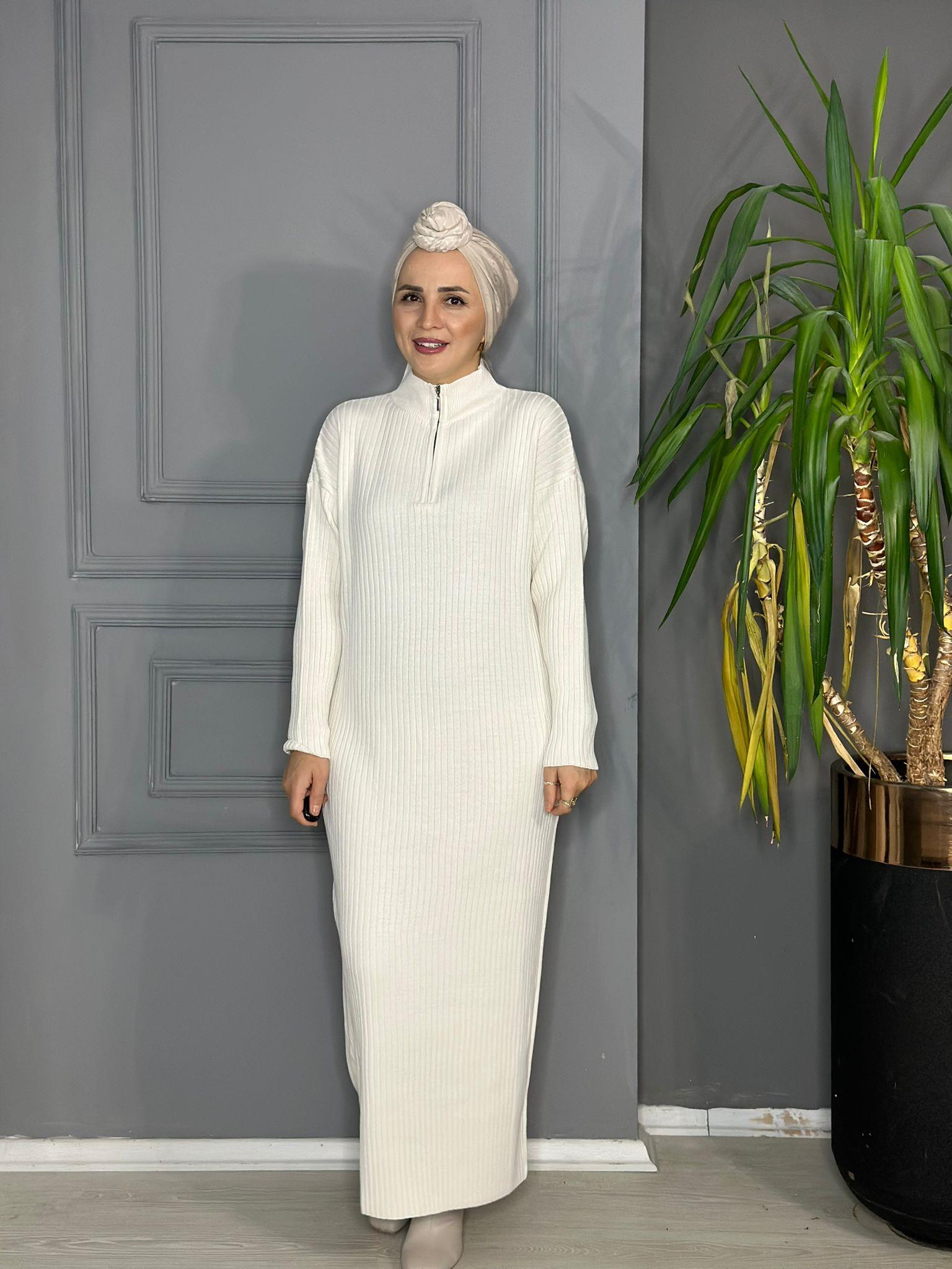 30233 YARI FERMUAR ELBİSE EKRU