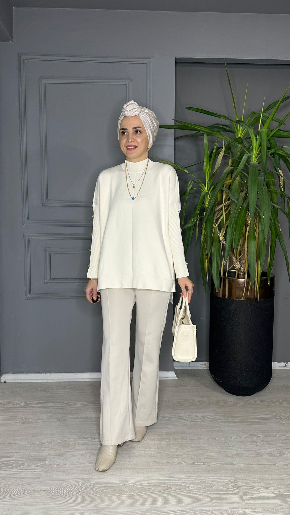 40689 DÜĞMELİ ÇELİK ÖRME TRİKO KREM