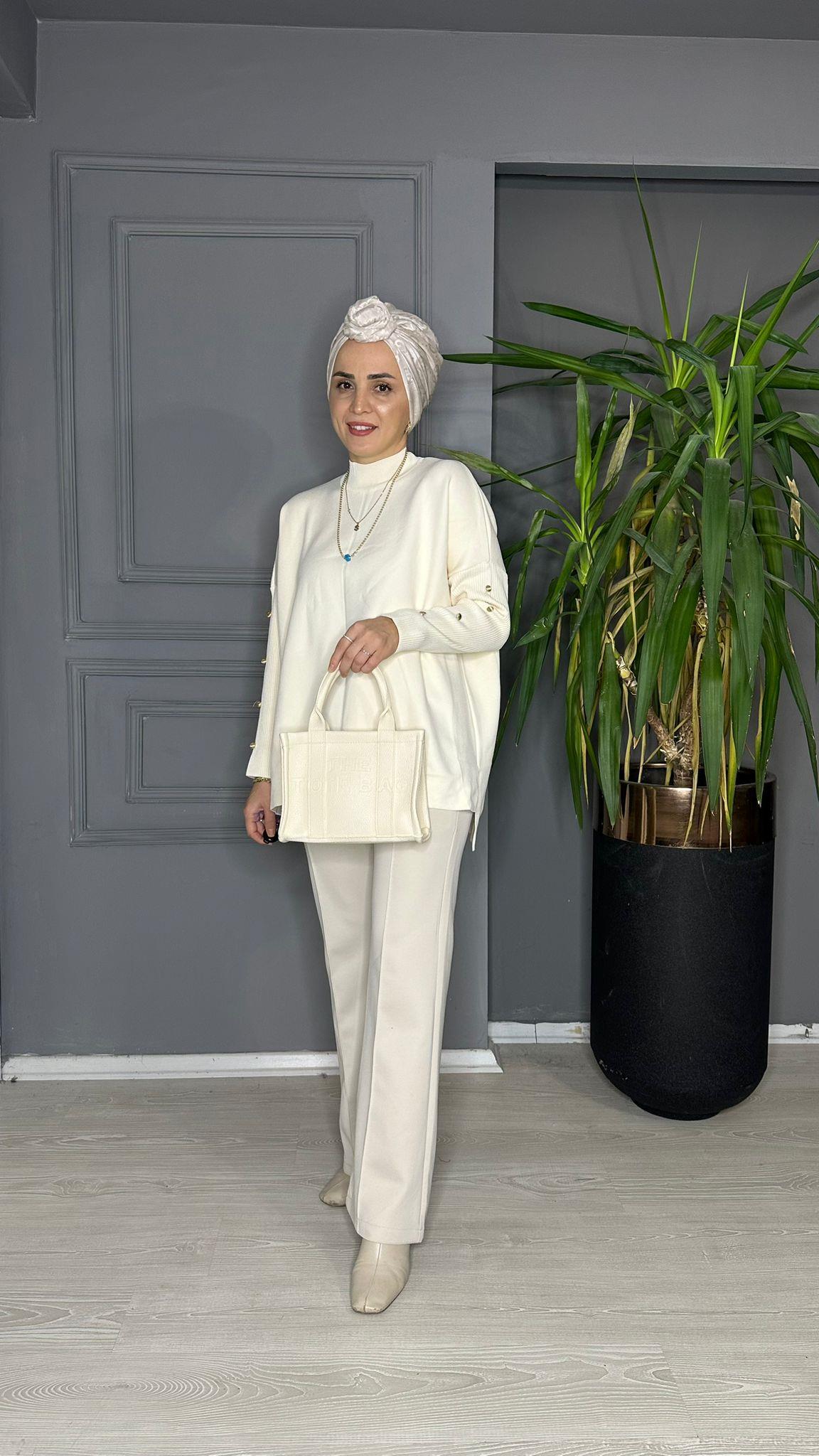 40689 DÜĞMELİ ÇELİK ÖRME TRİKO KREM