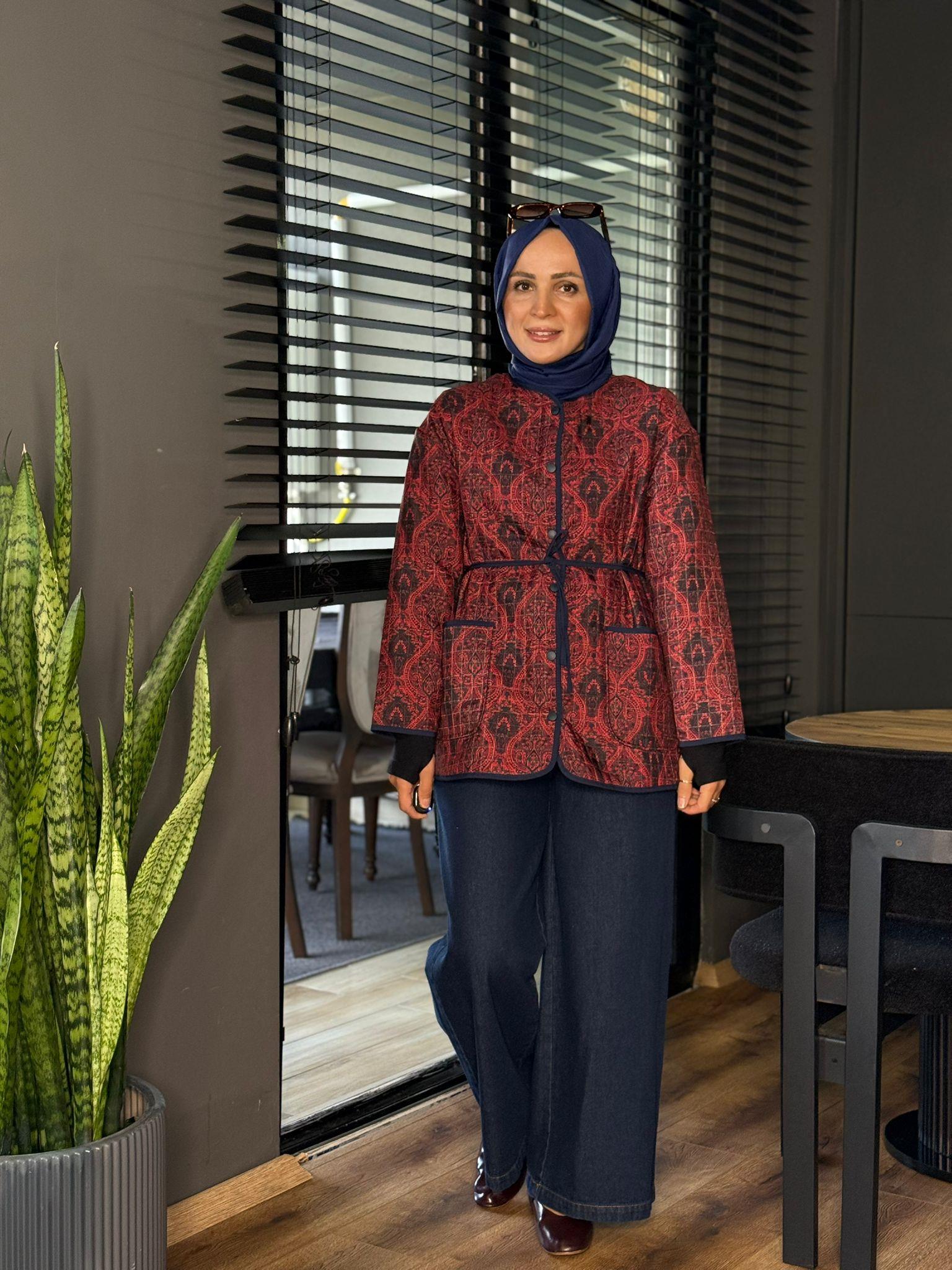 40789 ETNİK DESEN KAPİTONE CEKET KIRMIZI