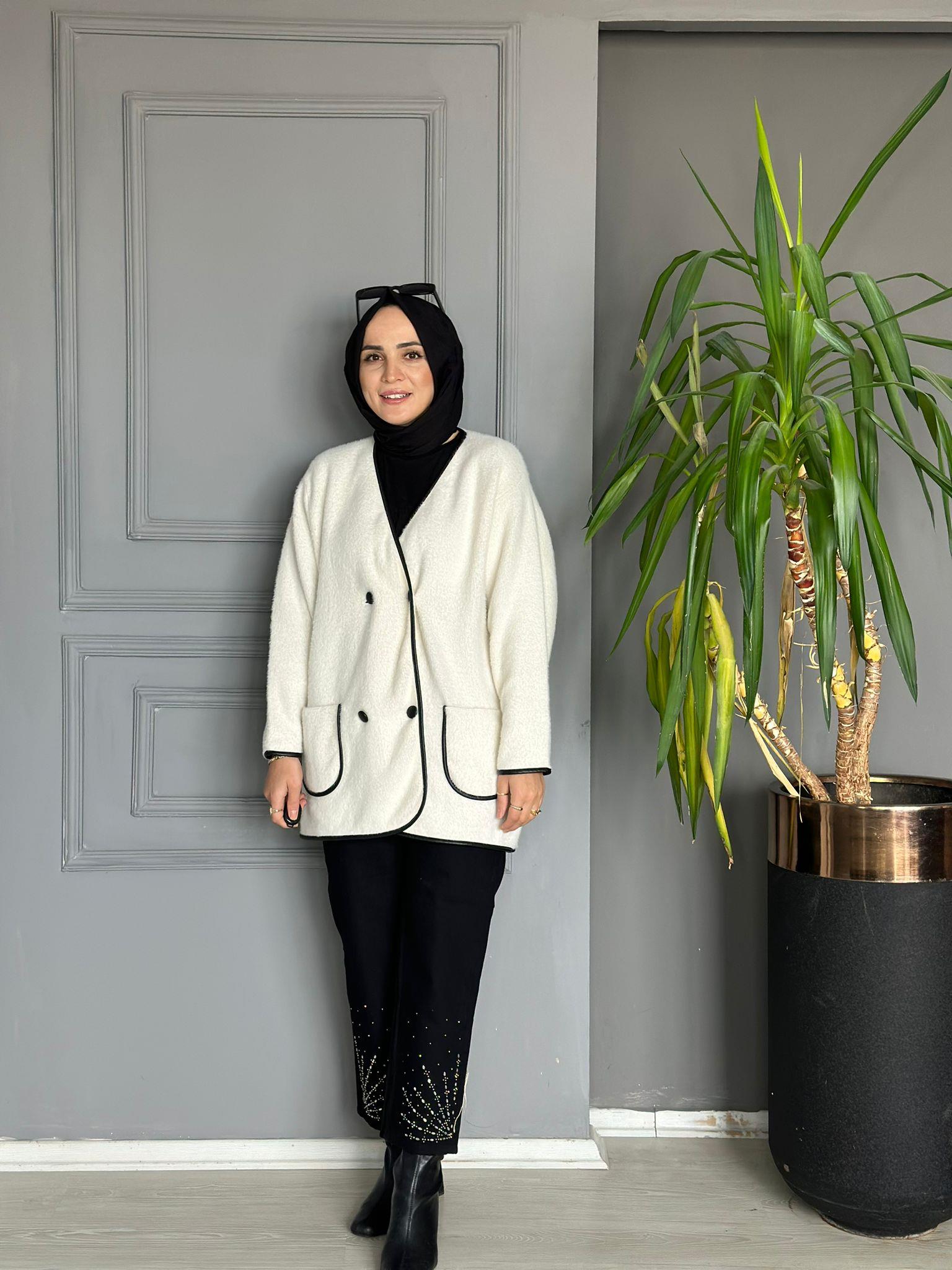 40840 DERİ DETAY ANGORA CEKET KREM