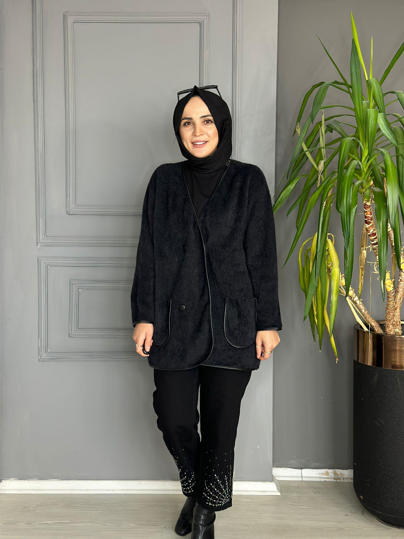 40840 DERİ DETAY ANGORA CEKET SİYAH