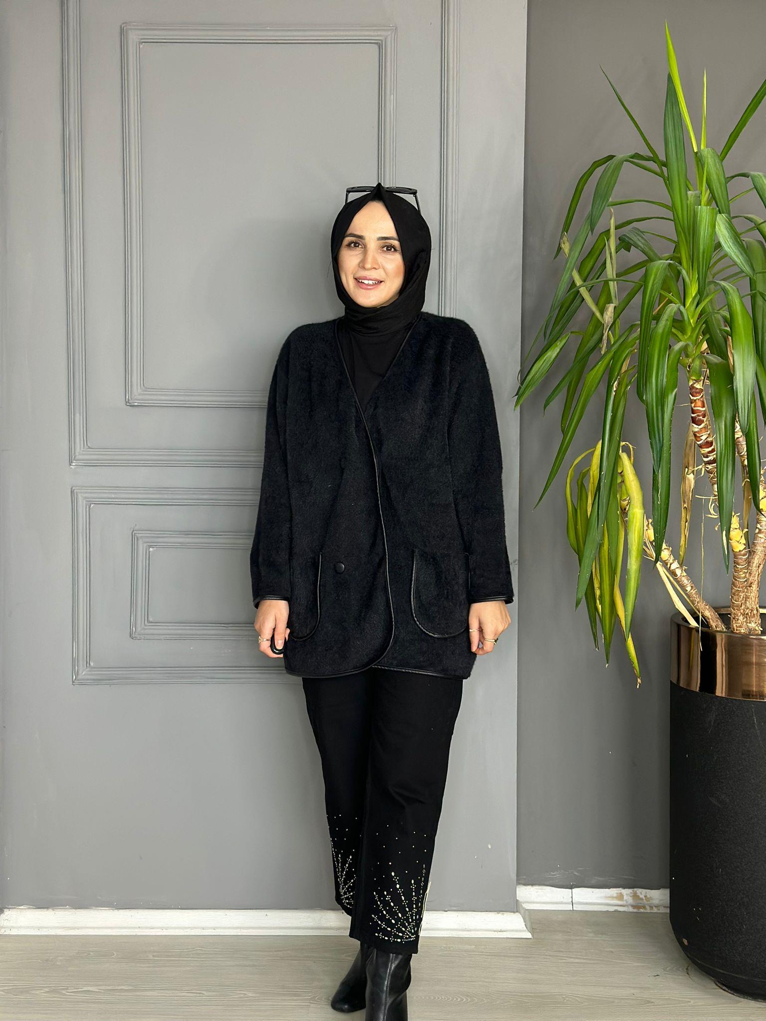 40840 DERİ DETAY ANGORA CEKET SİYAH