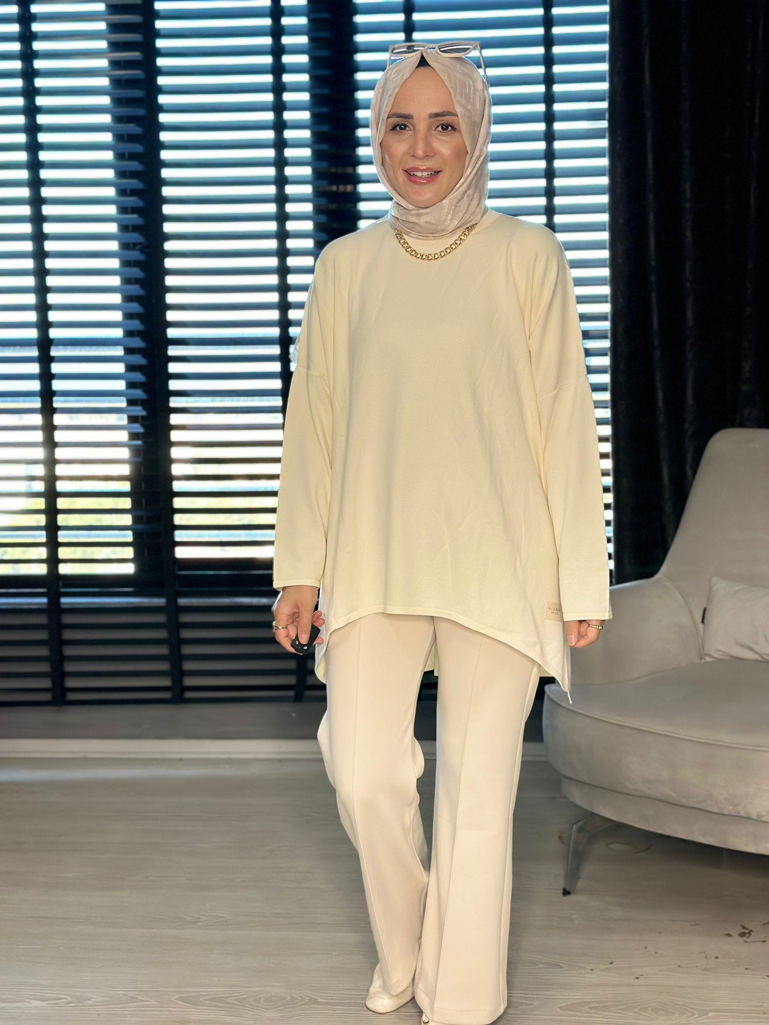 40904  SALAŞ KESİM MERSERİZE TRİKO KREM