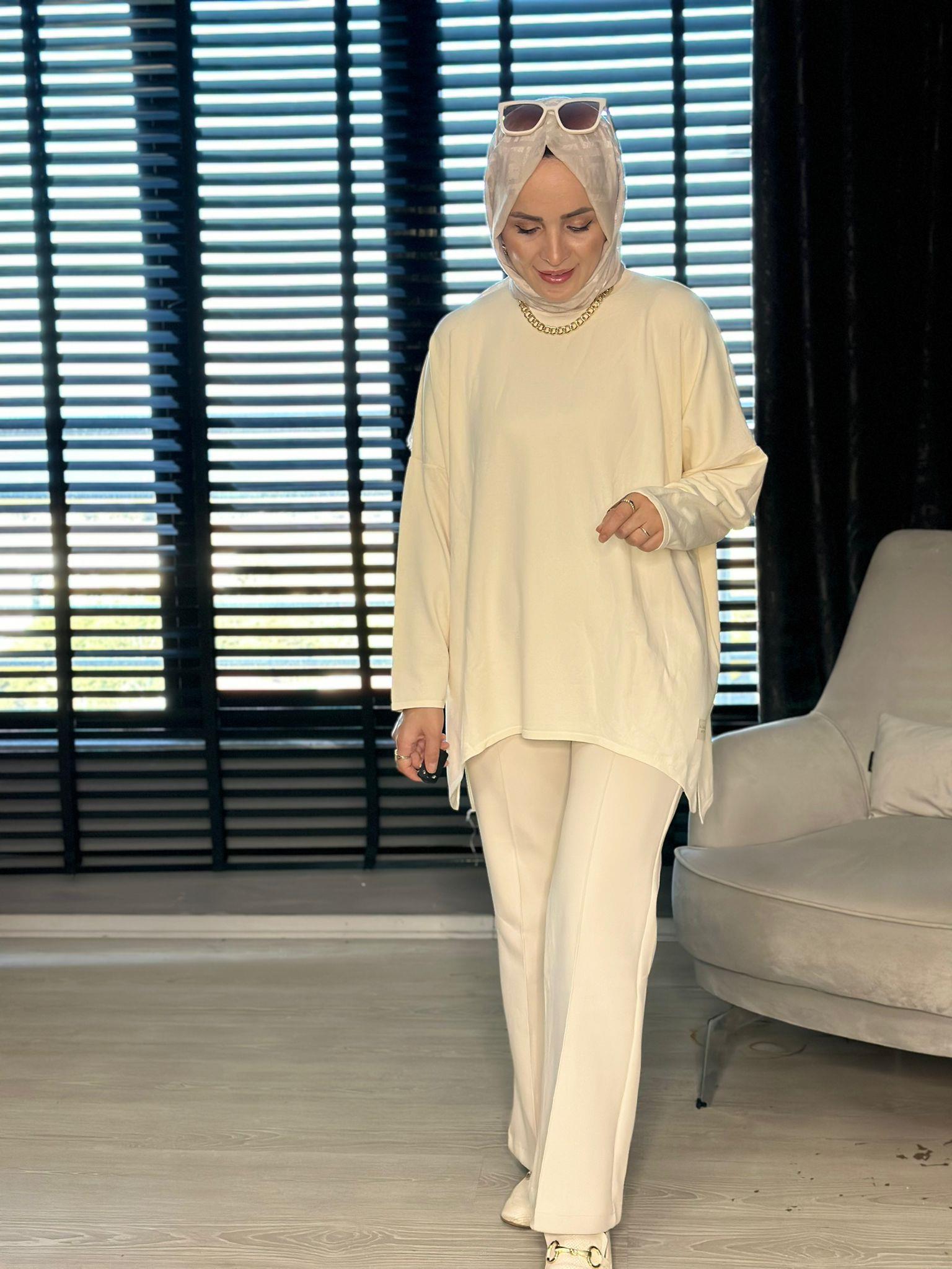 40904  SALAŞ KESİM MERSERİZE TRİKO KREM