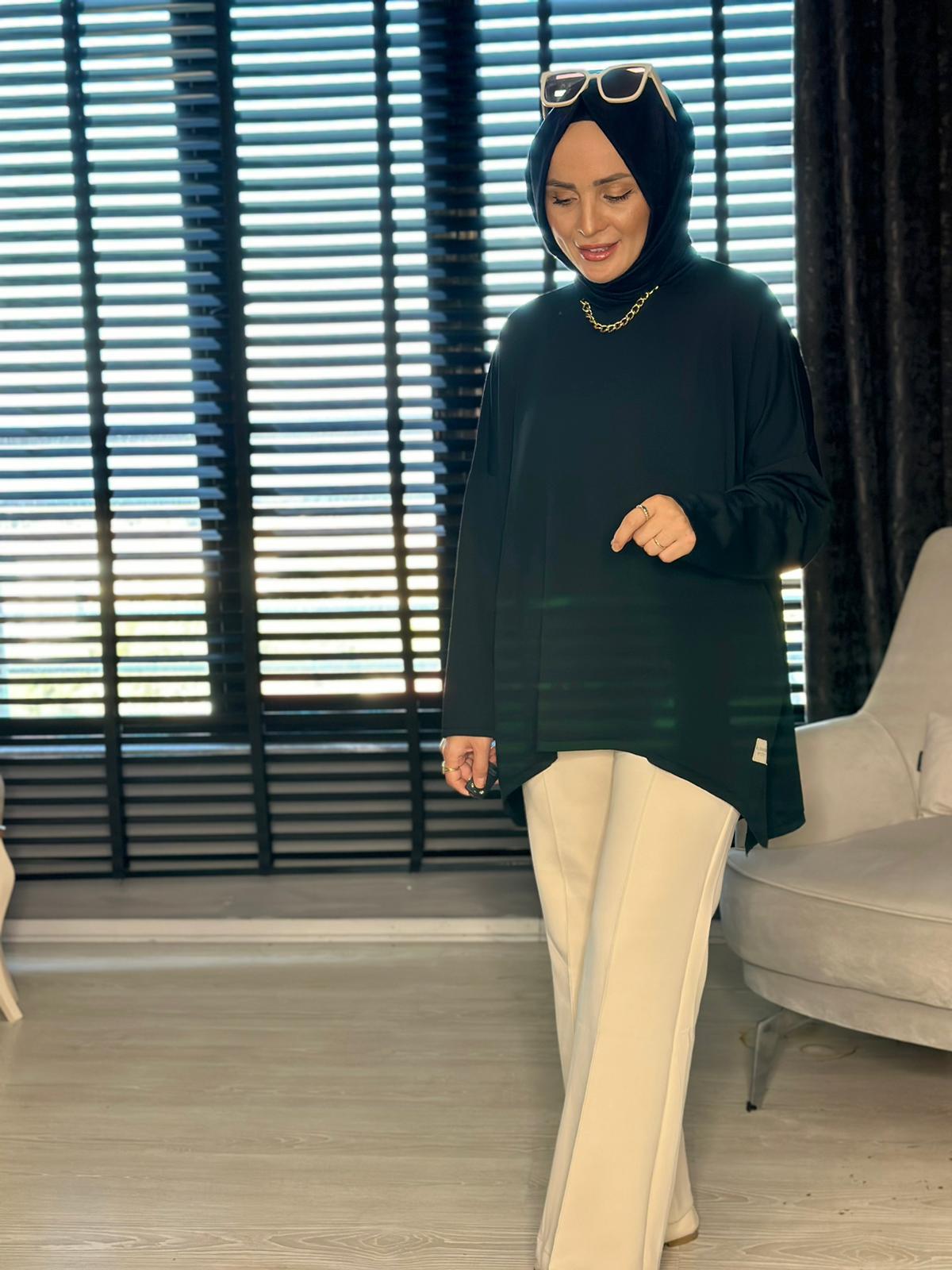 40904  SALAŞ KESİM MERSERİZE TRİKO SİYAH