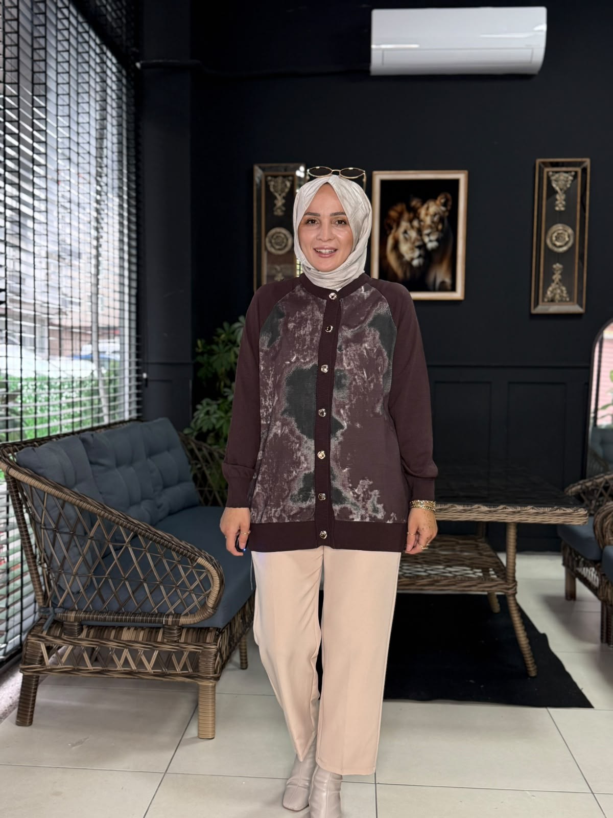 44227 ALACALI MERSERİZE HIRKA KAHVERENGİ