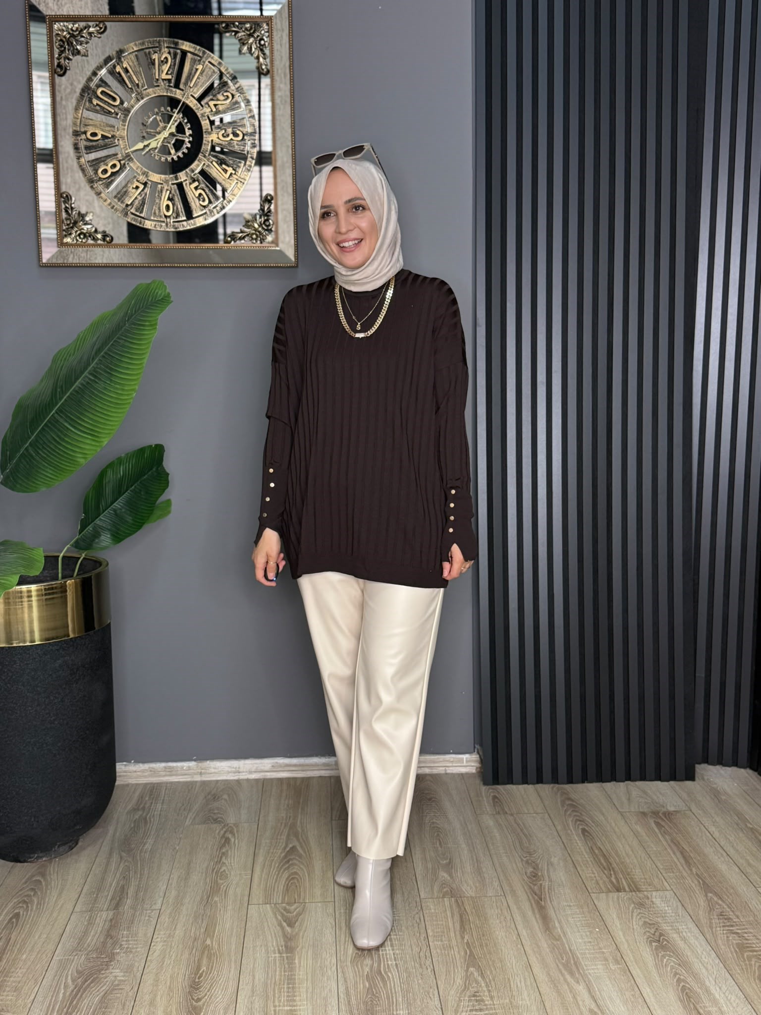 44258 DÜĞME DETAY FİTİLLİ MERSERİZE ACI KAHVE
