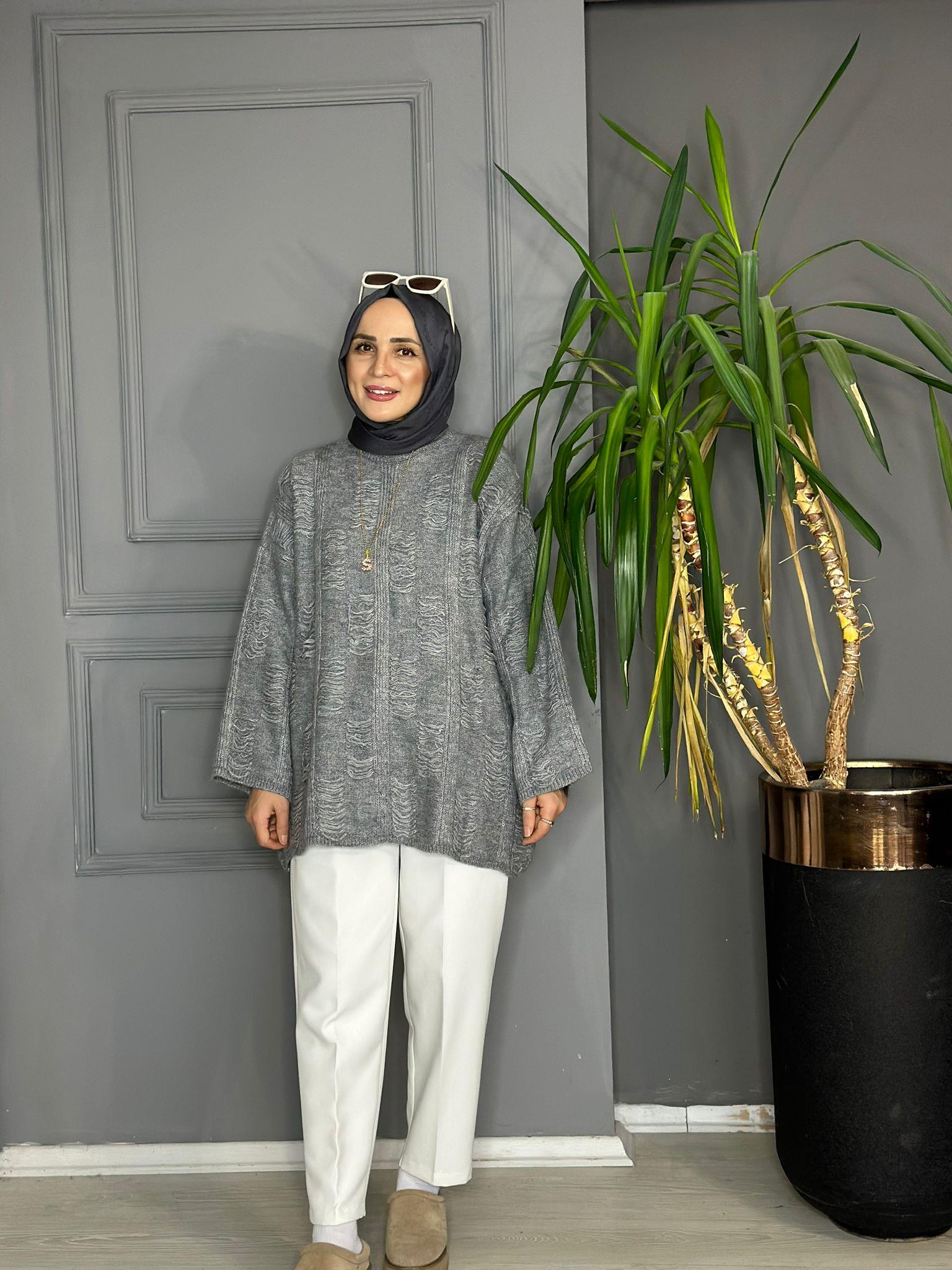 50698 YIRTIK MODEL KAZAK GRİ