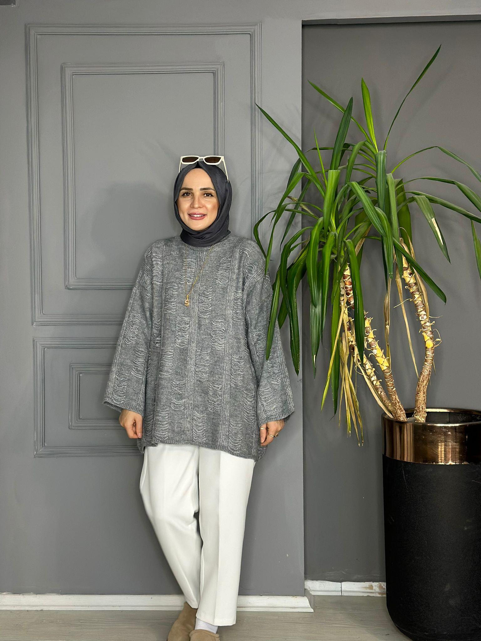 50698 YIRTIK MODEL KAZAK GRİ