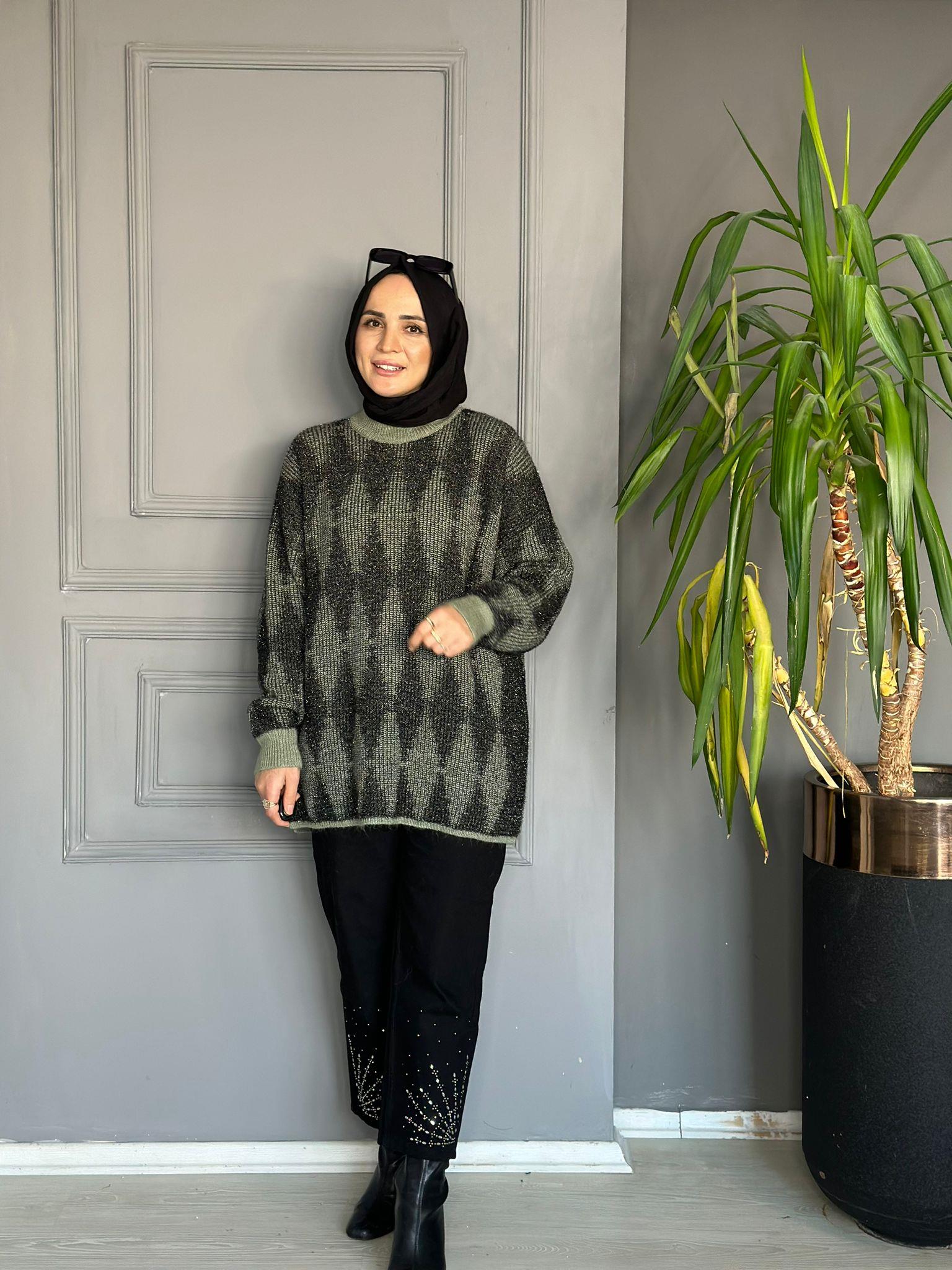 51118 PARLAK GEÇİŞLİ KAZAK  YEŞİL