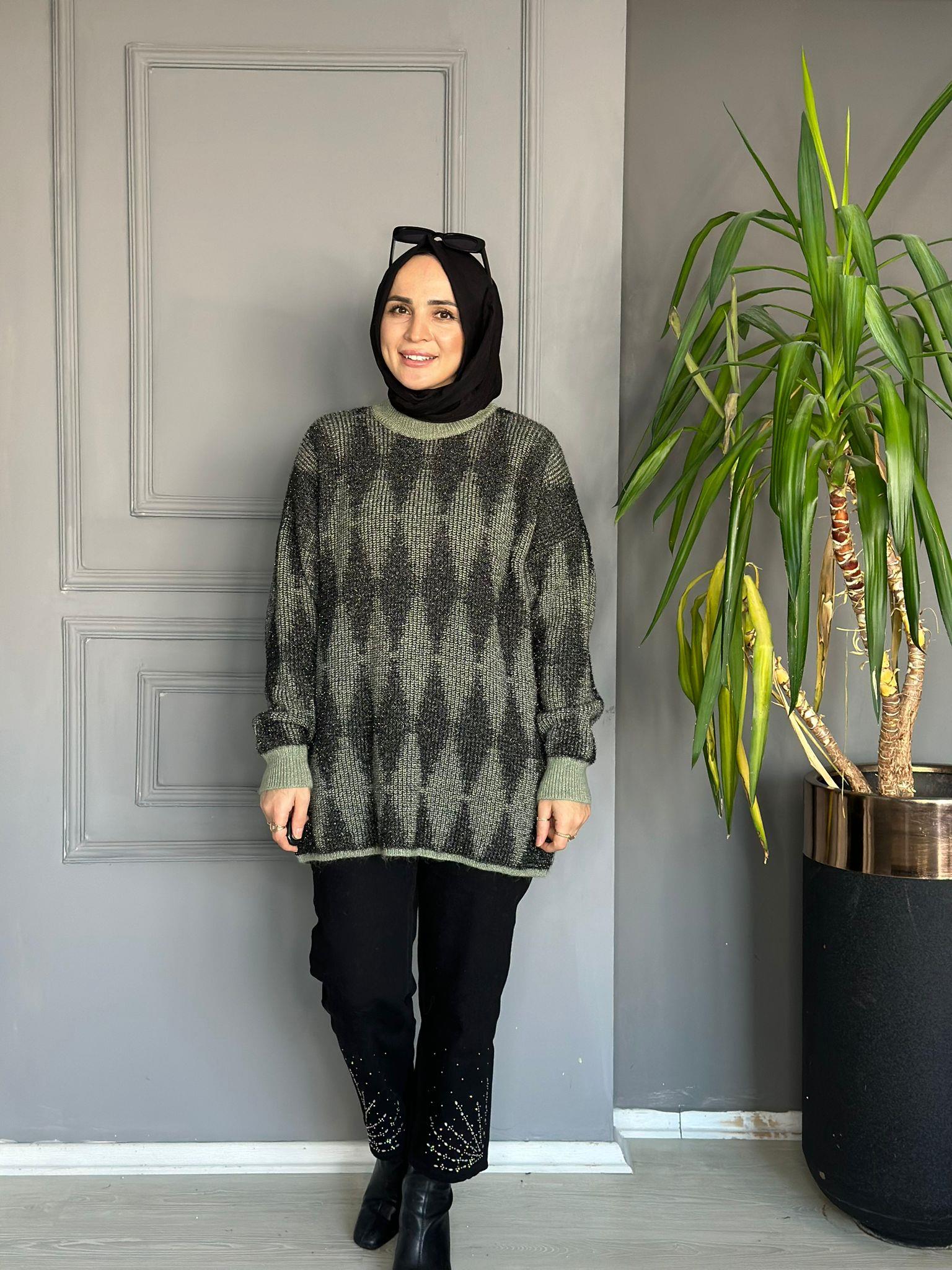 51118 PARLAK GEÇİŞLİ KAZAK  YEŞİL