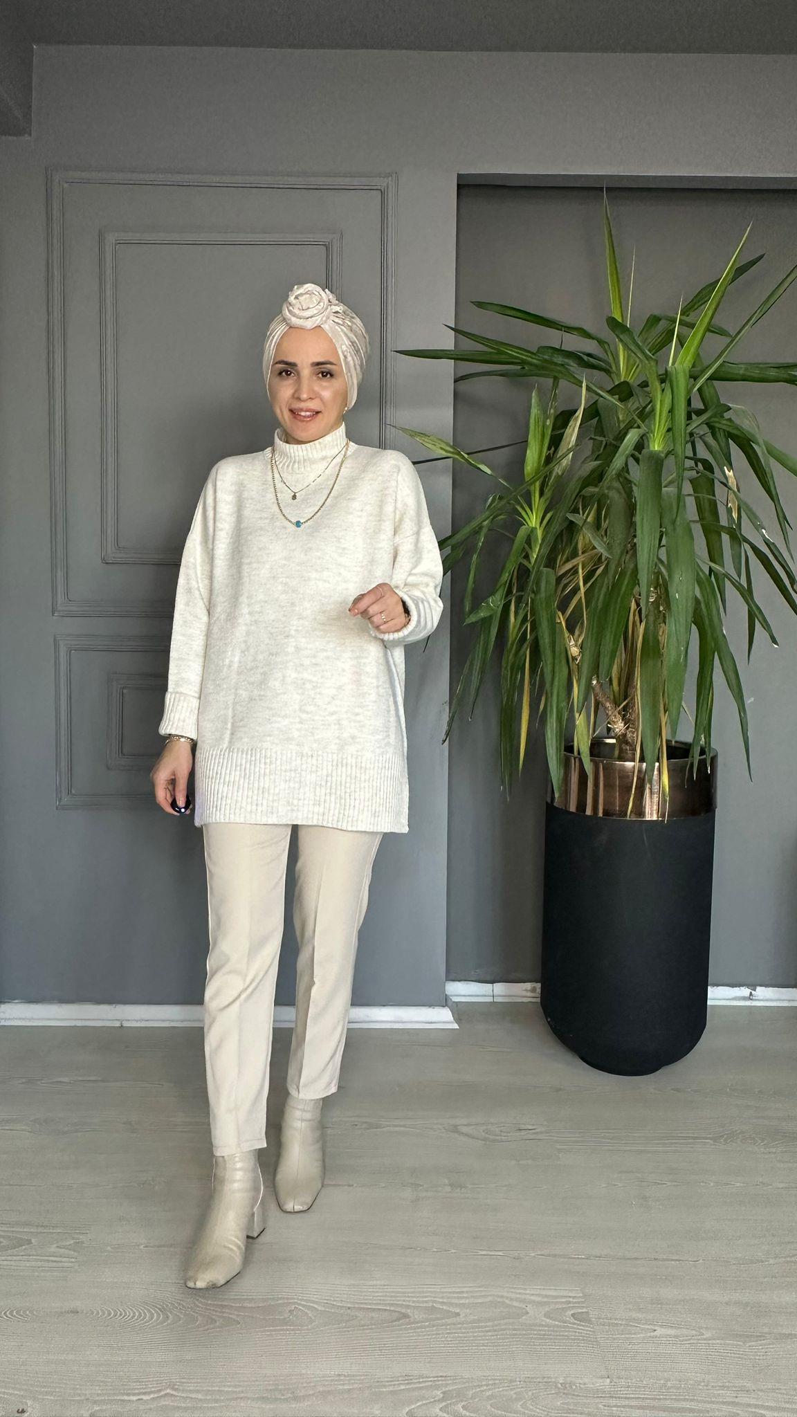 51701 BOĞAZLI TRİKO KAZAK BEYAZ