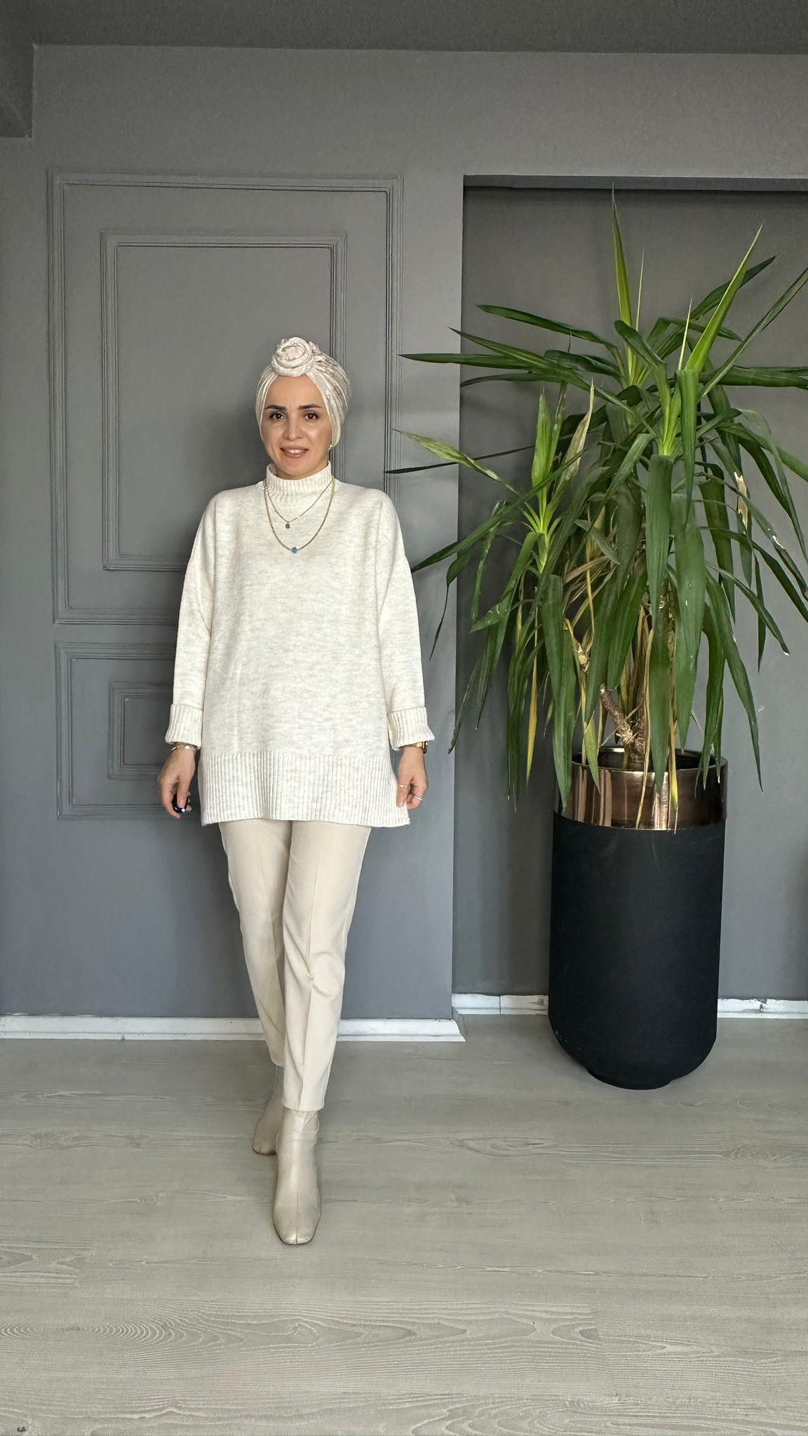 51701 BOĞAZLI TRİKO KAZAK BEYAZ