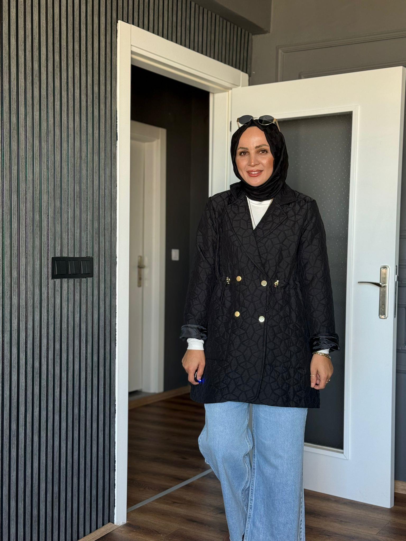 5252 BEL BÜZGÜ DETAY CAPİTONE MONT SİYAH 