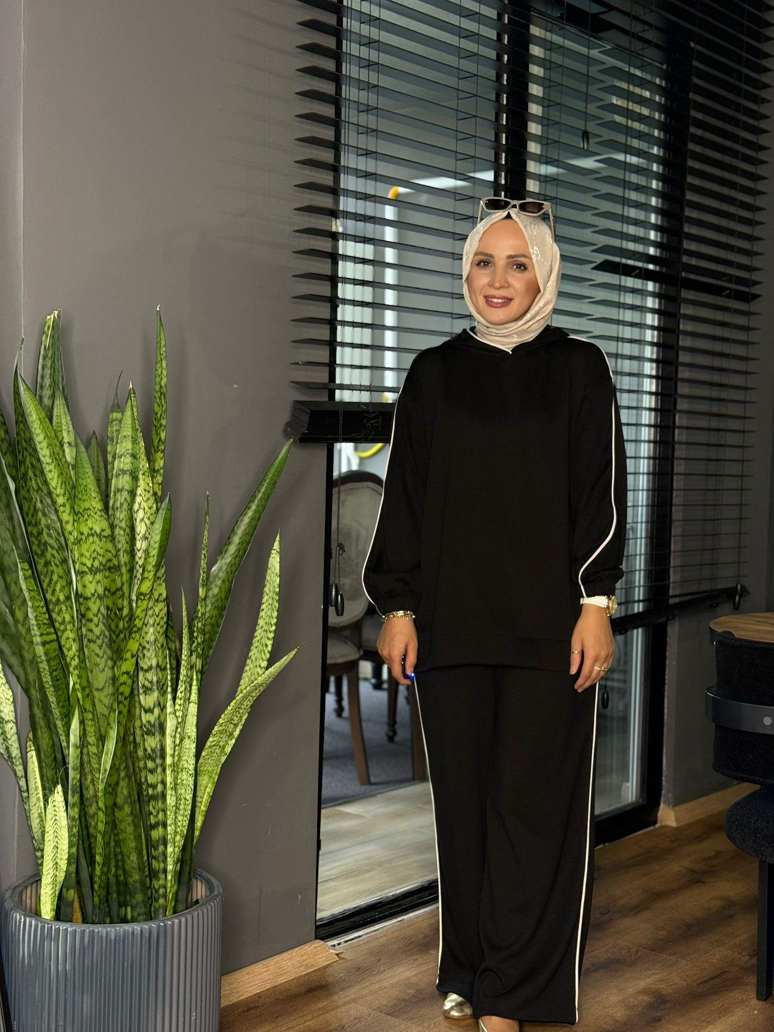5990 ŞERİT DETAY OYSHO TAKIM SİYAH 