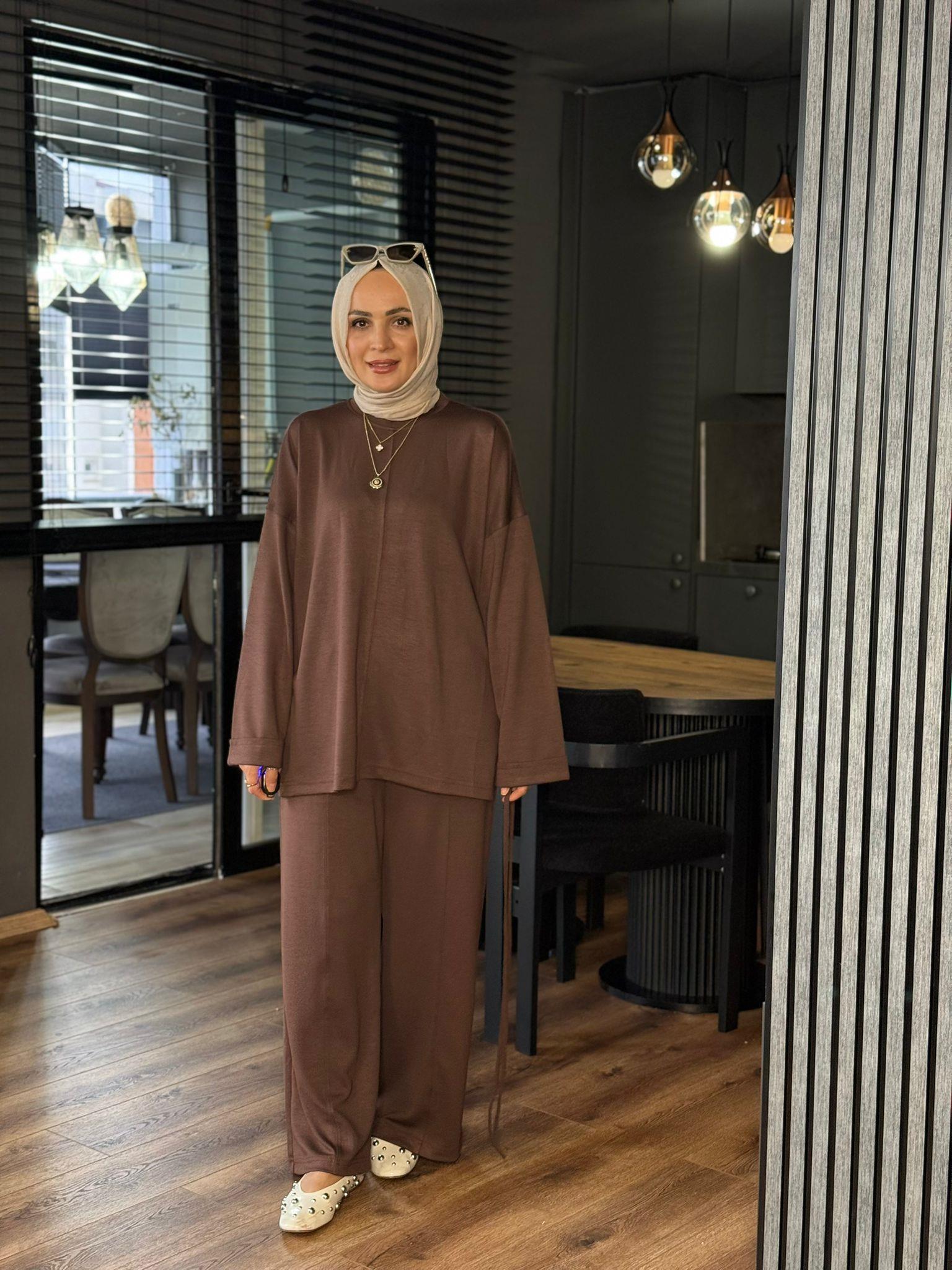 6050 LİLYUM TAKIM  KAHVERENGİ 