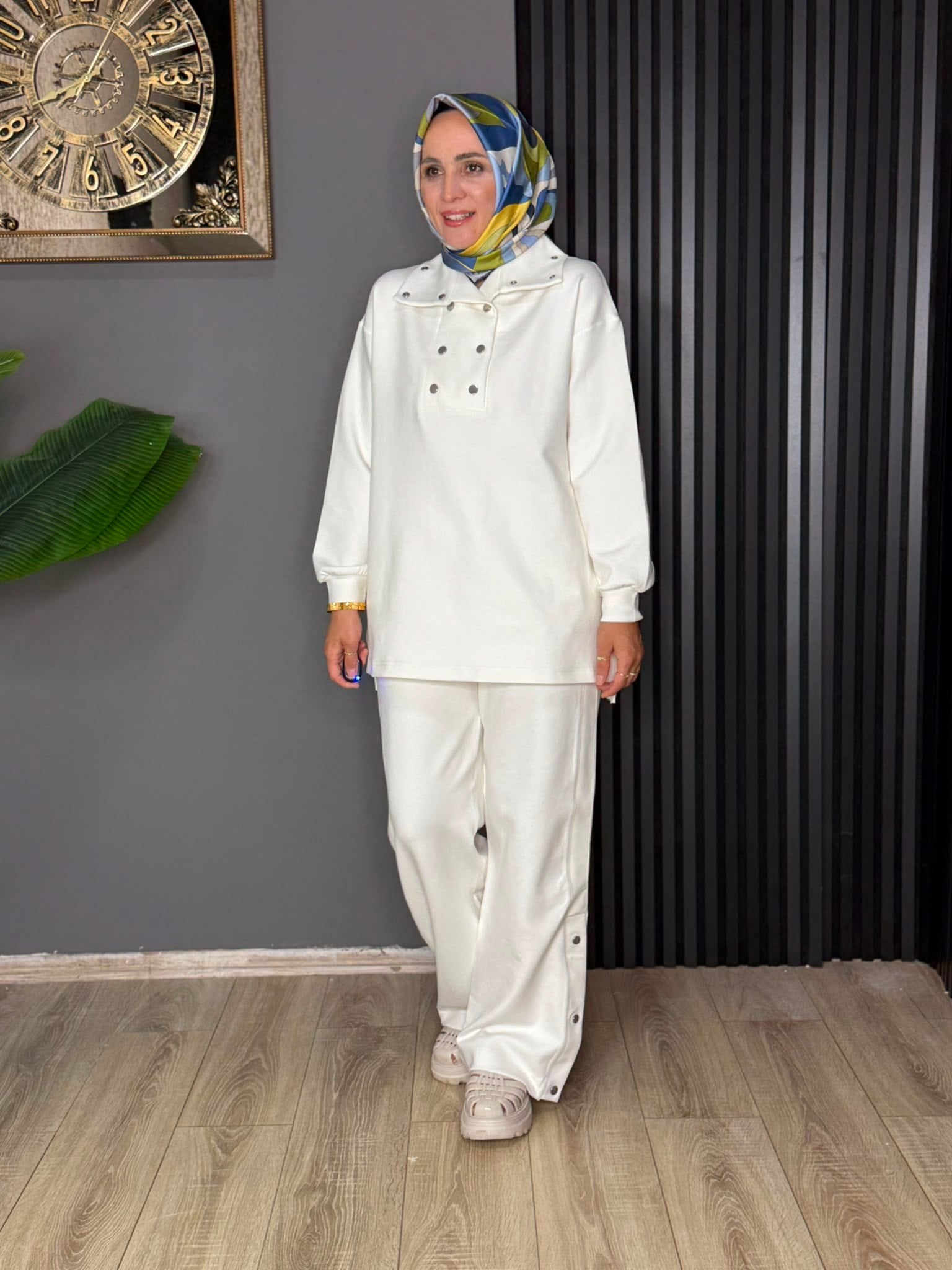6152 ÇITÇIT TAKIM BEYAZ 