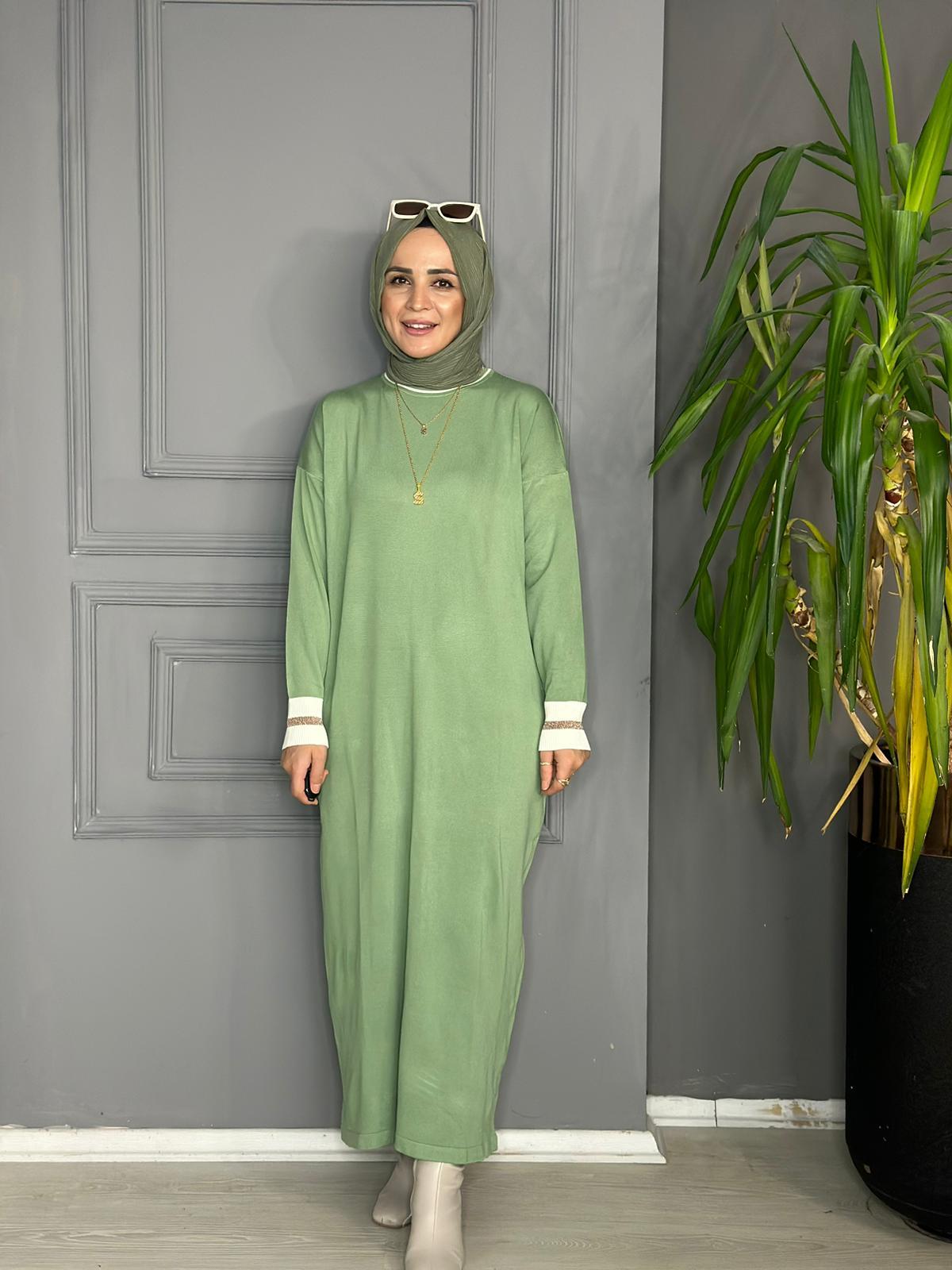 7020 SİMLİ TRİKO ELBİSE MİNT YEŞİL