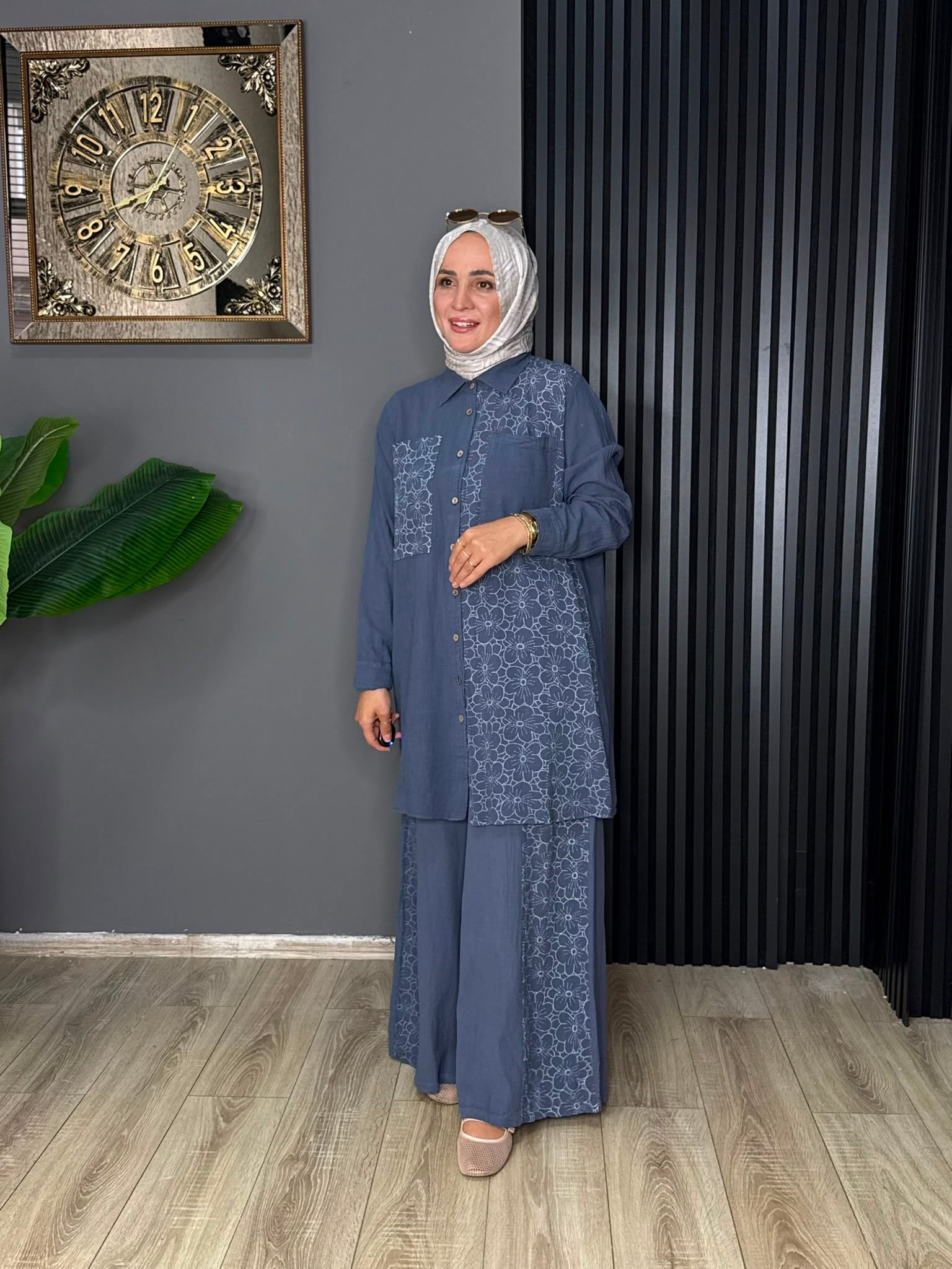 7108 İŞLEMELİ TAKIM LACİVERT 