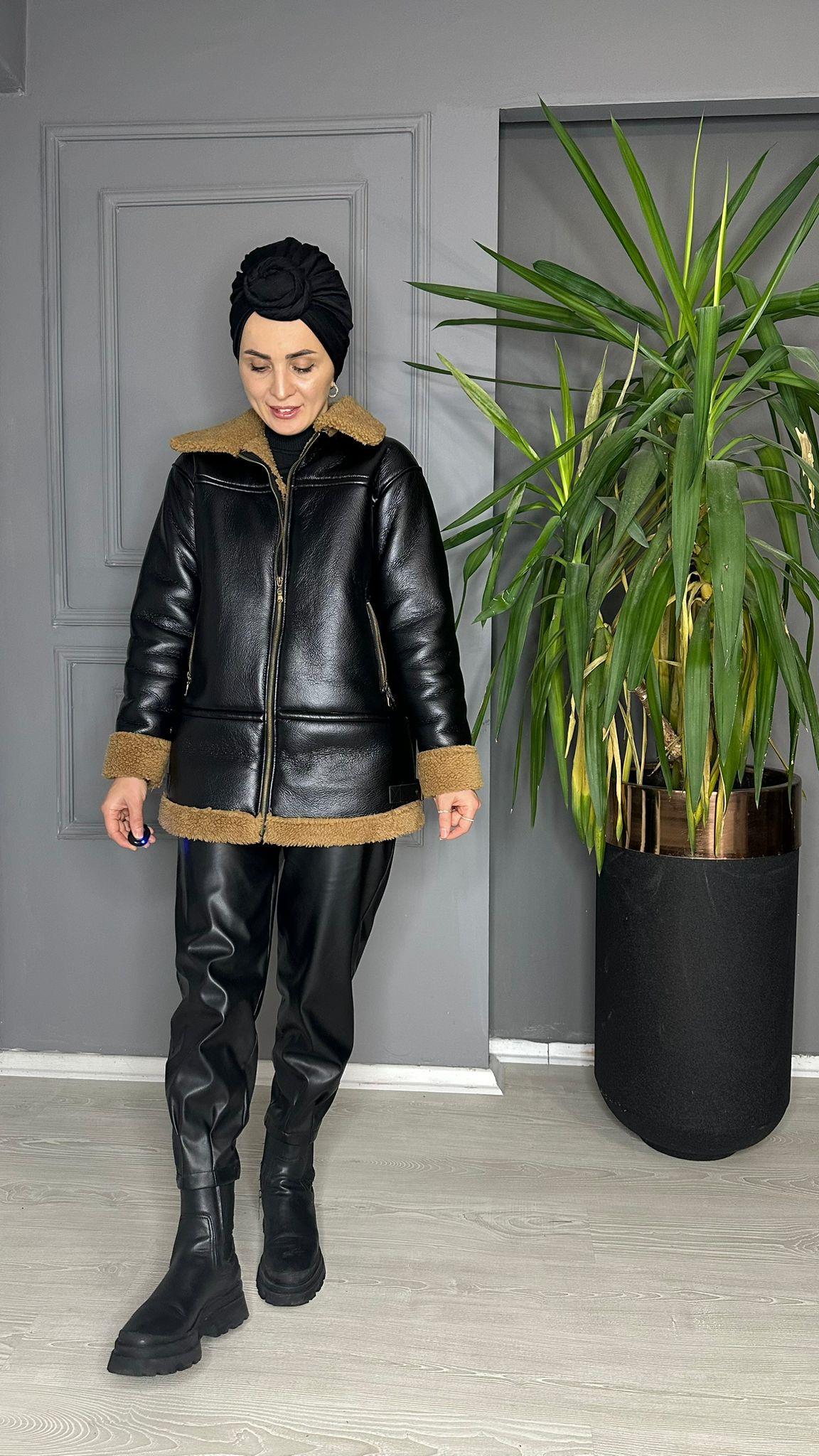 7304 KÜRKLÜ MONT SİYAH 