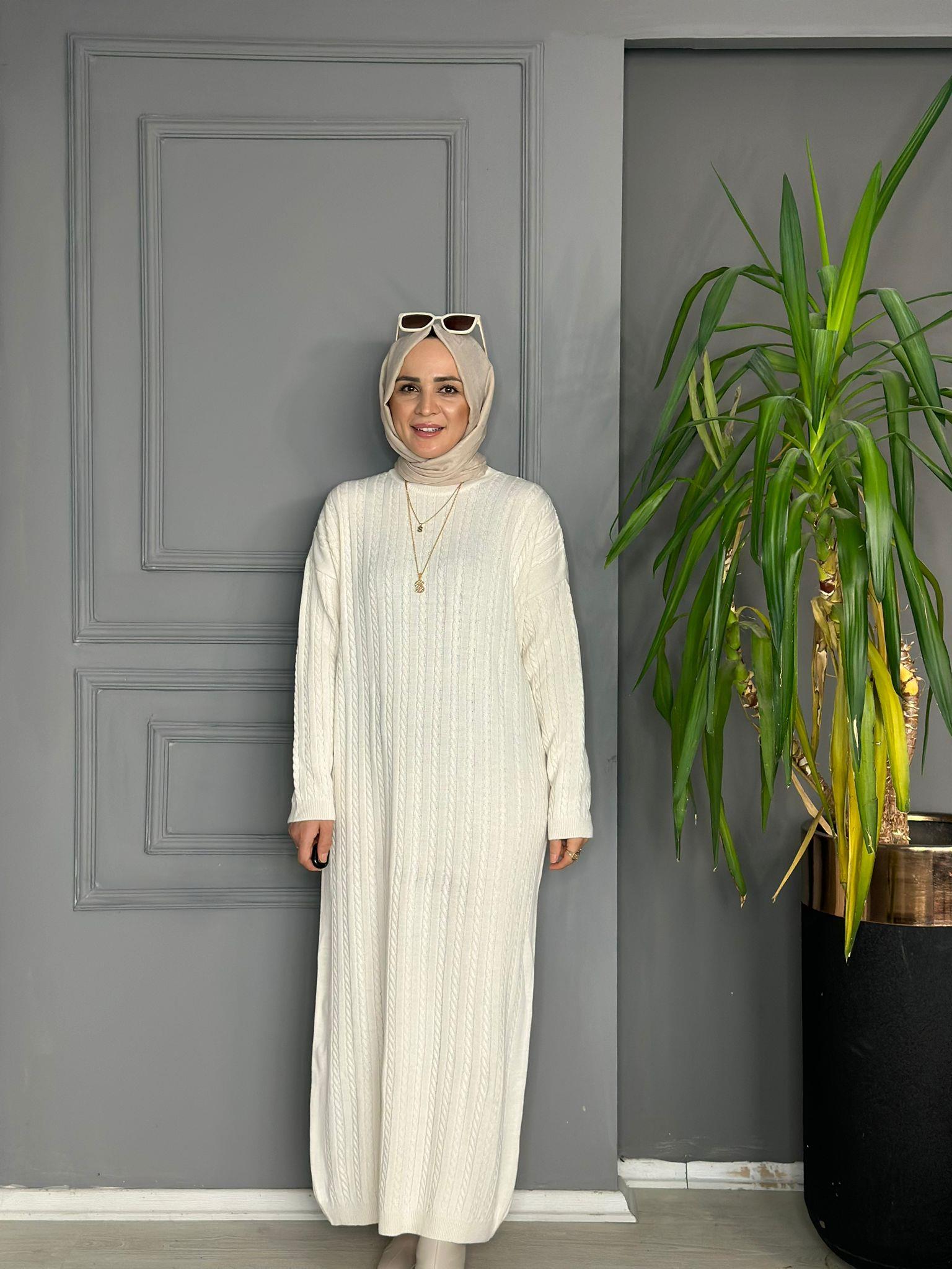 81012  ÖRGÜLÜ ELBİSE EKRU